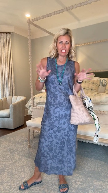 Blue on blue with pops of turquoise…..yes please! 
Dress - small
Sandal - 38.5 (size 1/2 up)

Code Catherine20 at Allie + Bess

#LTKdayinmylife #LTKootd #LTKmomlife