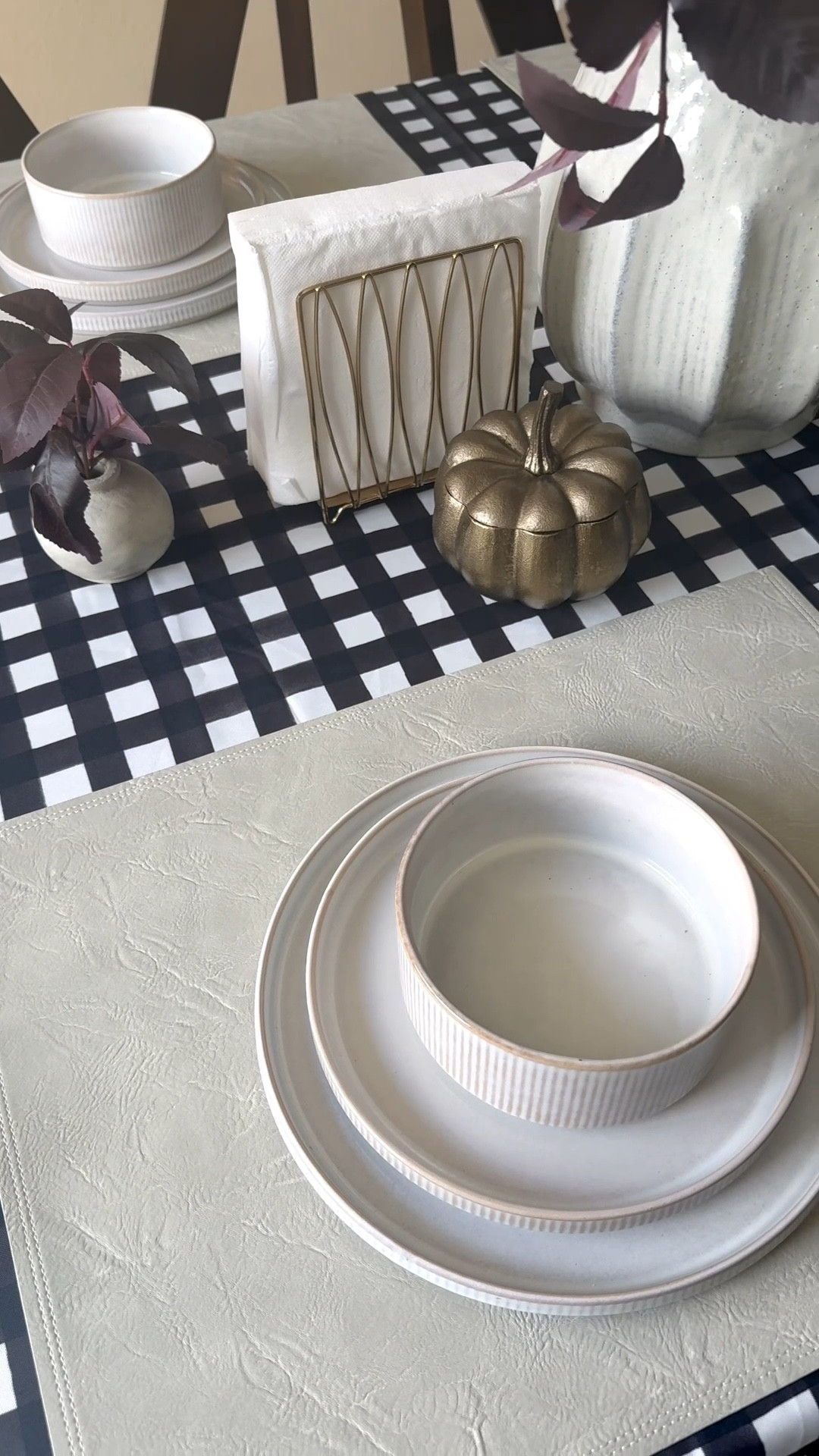 🍂 Modern organic dinnerware—perfect for fall hosting! ✨ Yes, I got it on sale from @wayfair for the Epic Fall Sale right now! Save up to 70% off + fast delivery over $35.

Shop my new dinnerware + see more fall finds I’m loving right now—home decor, furniture, rugs + more—all included in the sale!

#fallstyle #dinnerware #seasonal #holidays #wayfair #wayfairpartner #home #fallseason #deals #wayfairathome #sale #plates #modern #tabledeco

#LTKSaleAlert #LTKFallSale #LTKHome