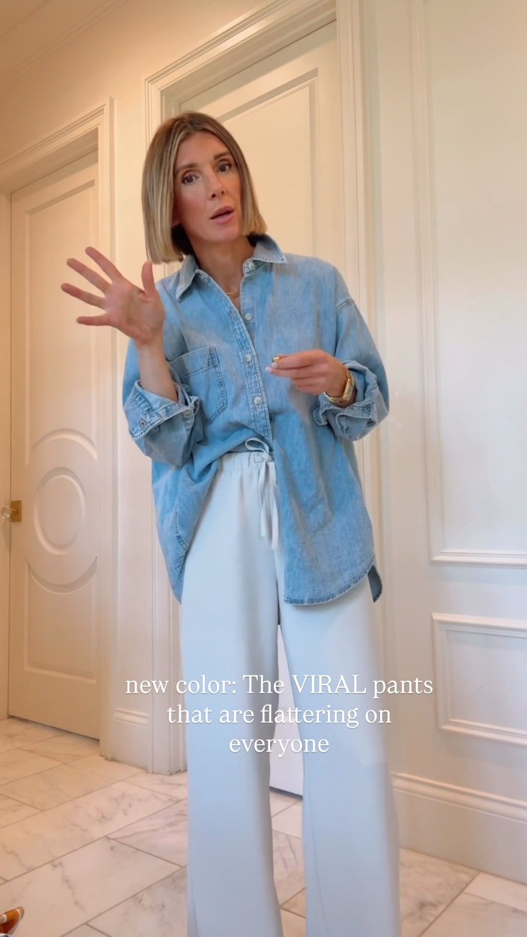 What I wore this week. 

I'm wearing size regular small in my pants which fit tts and I'm 5'7 for reference.

#LTKootd