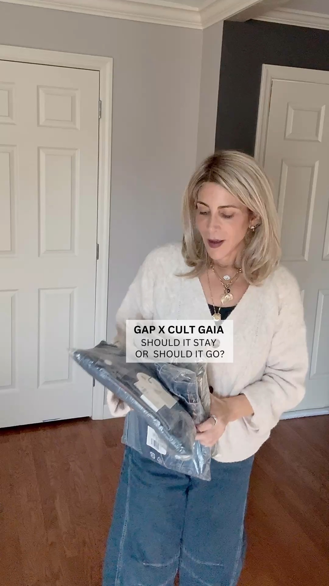 Help me decide what should stay and what should go back. 

The green pants are a size 6 and run a little big (but that’s the look). 

The denim outfit fits TTS

#LTKOver40 #LTKStyleTip