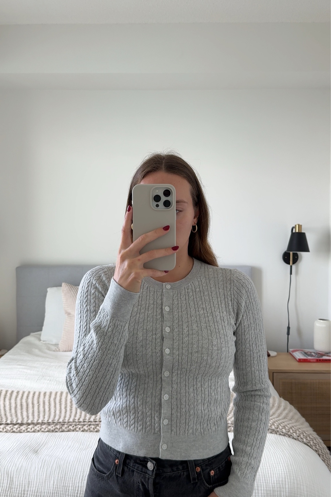 Old navy cardigan🤍

#LTKStyleTip #LTKFindsUnder50 #LTKSeasonal
