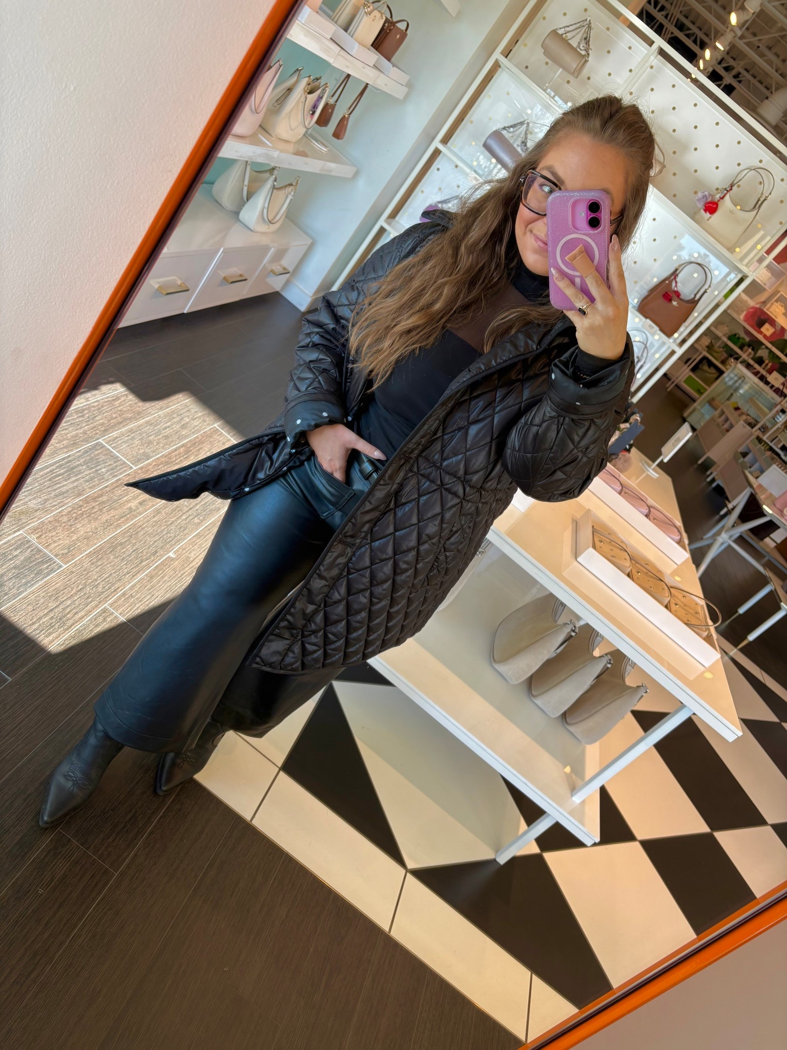 top: medium 
belt: medium
pants: 32
coat: large 
use code 2000022693 for 10% off select Kate Spade Outlet items

#LTKootd