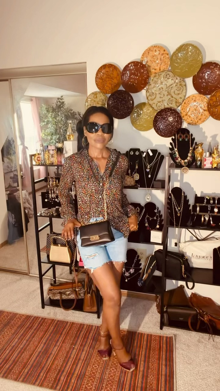 You Do NOT Have to Spend a Lot to Look This Put Together… 👗✨

You do NOT have to spend a lot to look this put together… 👗✨
This is what I mean by everyday glam—mixing simple pieces and still showing up classy, confident, and polished.

Denim + heels + a structured bag = effortless style every time 💅🏽
It’s not about how much you spend… it’s how you put it together.

✨ Shop this look + similar styles here:
https://www.shopltk.com/explore/nothinglikesweet_t

#LTKgrwm #LTKdayinmylife #LTKootd