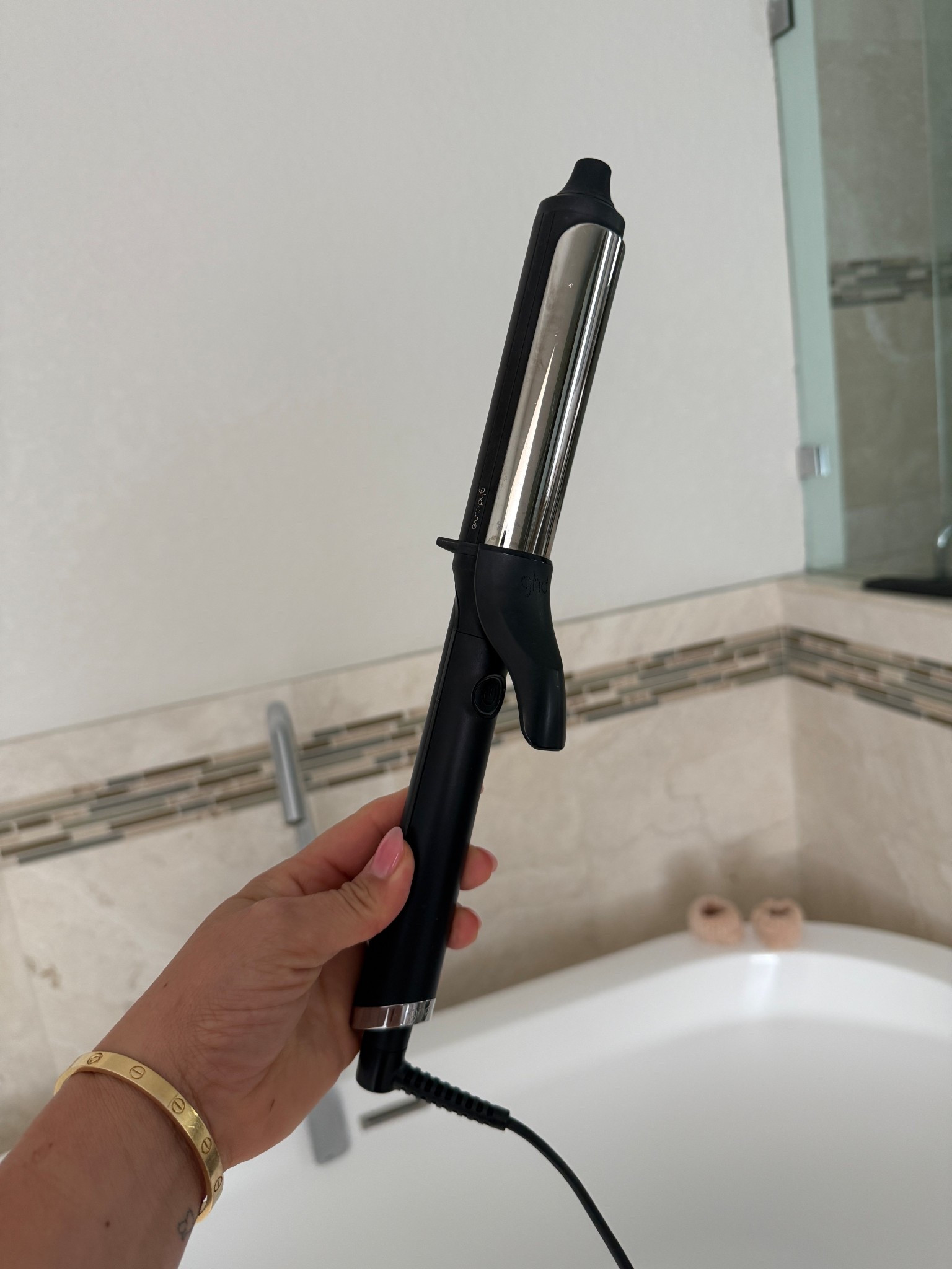 This curling iron helps to create curls at last all day long. I also love how it has a self heat control that doesn’t allow it to get too hot. #hair #curlingiron 

#LTKOver40 #LTKBeauty #LTKHome