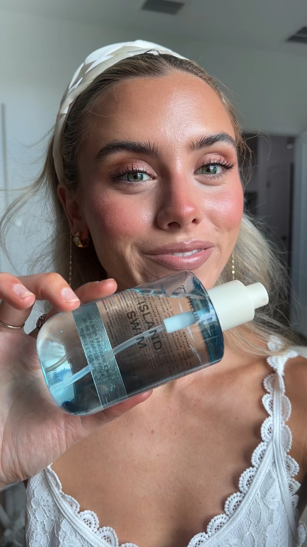 @PHLUR Dive into tropical waters with Island Swim, a bright, airy, and effortlessly fresh mist. Bright calamansi blends with sweet plumeria, creamy coconut, and smooth sandalwood for an easy, sun-warmed wear.

#LTKgrwm #LTKselfcare #LTKBeauty