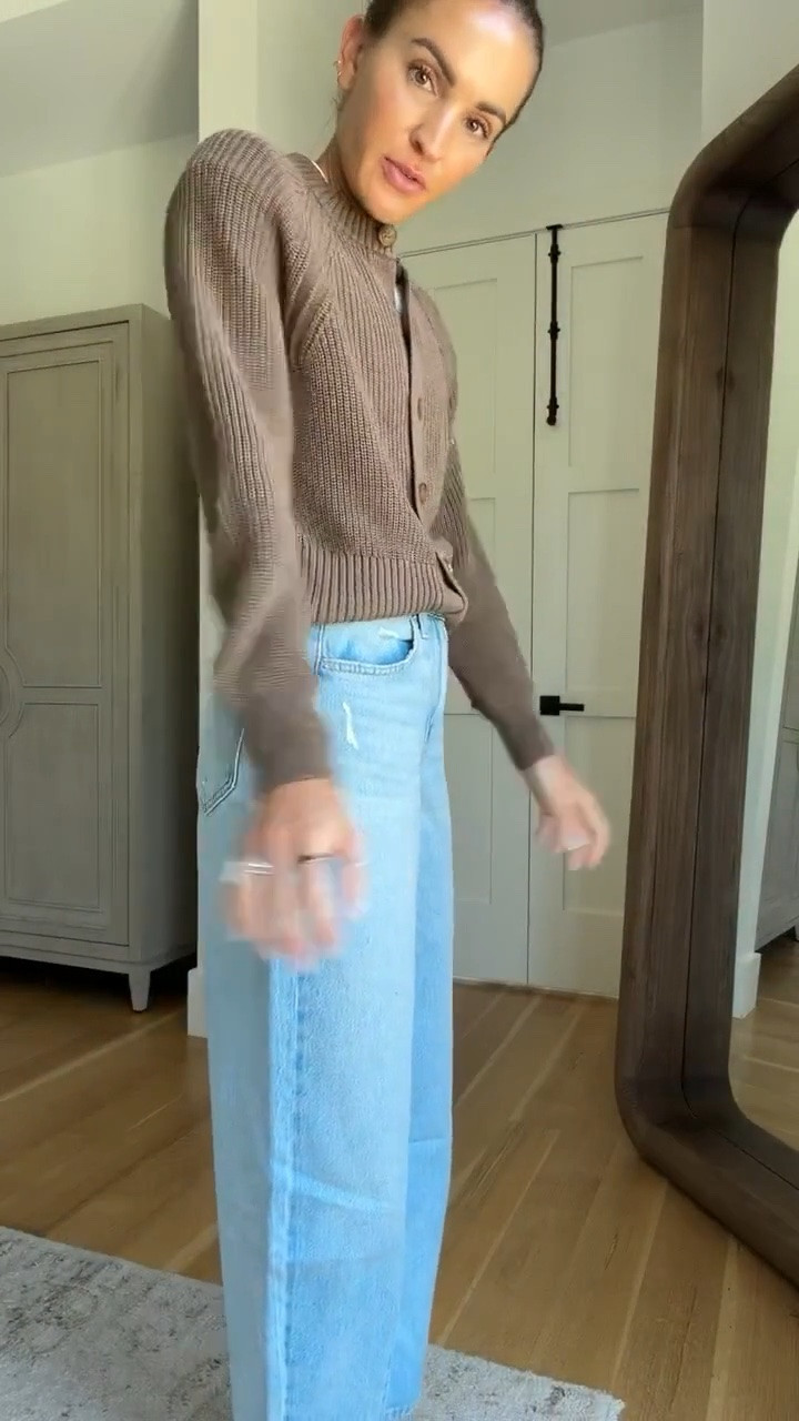 Jeans + sweater on sale for target circle deals! 🤍