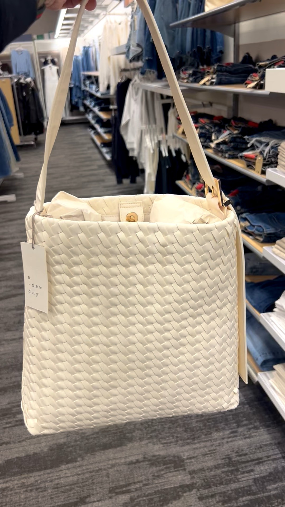 cream woven bucket bag, spring outfit, winter white 

#LTKootd #LTKOver40 #LTKSeasonal