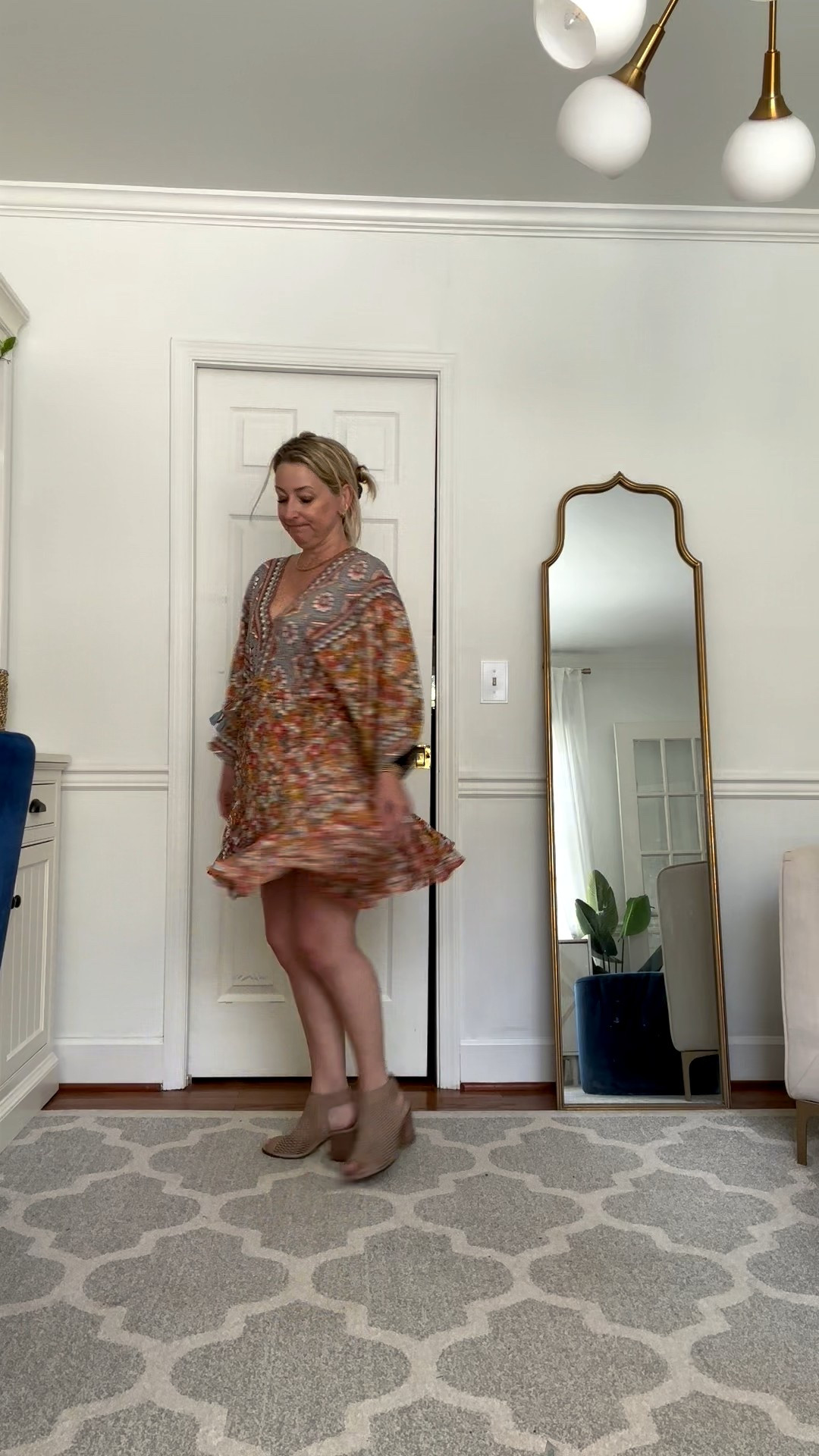 When it’s finally fall but still feels like summer inside Target’s AC. 🍂 This tassel-tie mini dress is the perfect throw-on-and-go piece—lightweight, flattering, and easy to pair with peep-toe booties or sneakers.

I wore the summer version of this look back in August (it was my most popular post!) and had to grab the fall colors too. Proof that when you find a good thing… you double it. 🙌

Linked my exact dress + similar accessories for you in LTK.
Code: trilbysave30 at VICI.

#LTKFallStyle #VICIxLTK #FallFashionForPetites #BackToSchoolStyle
Fall outfit
Teacher outfit
Craftan dress
 

#LTKOver40 #LTKWorkwear #LTKPetite