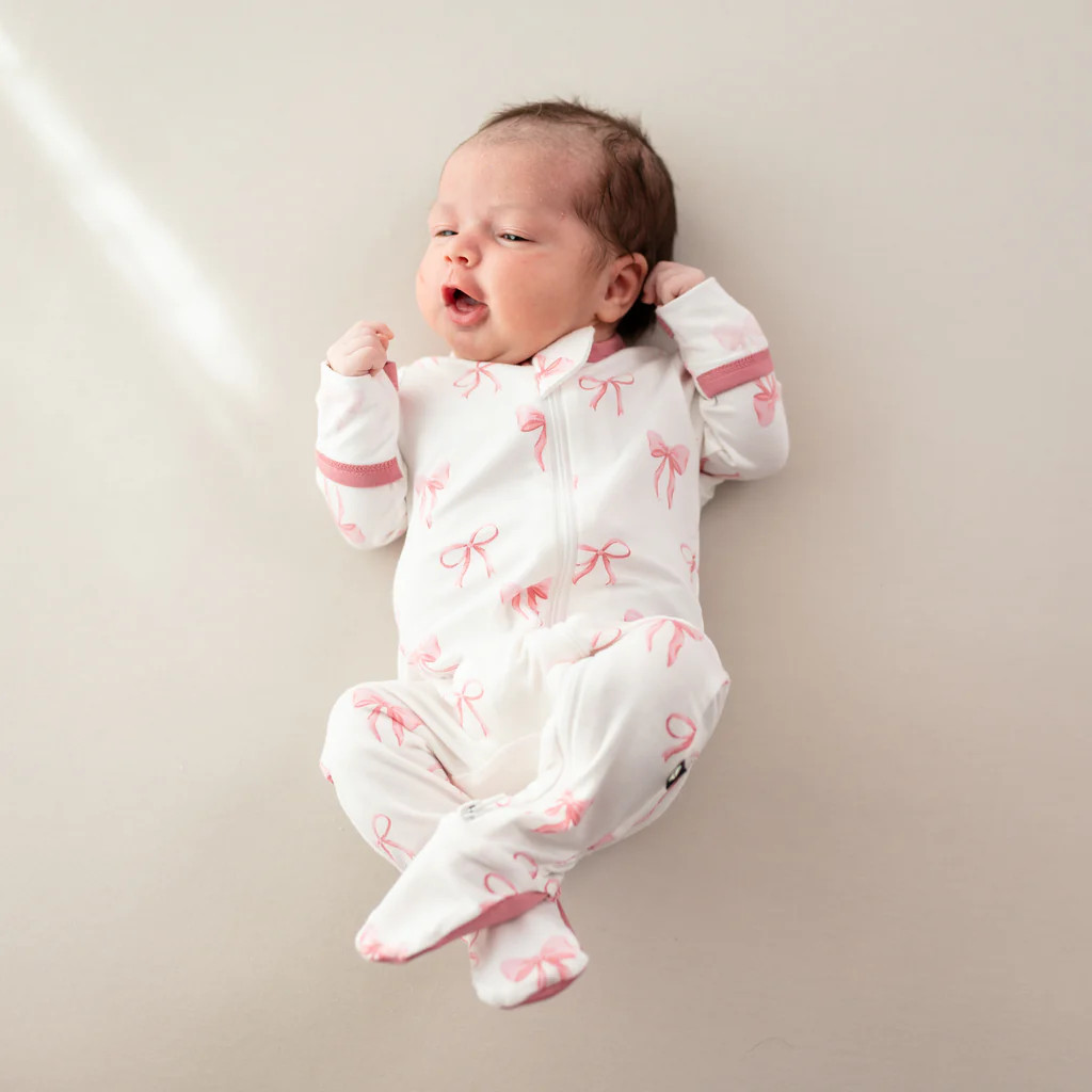 Zippered Footie in Bow | Kyte BABY