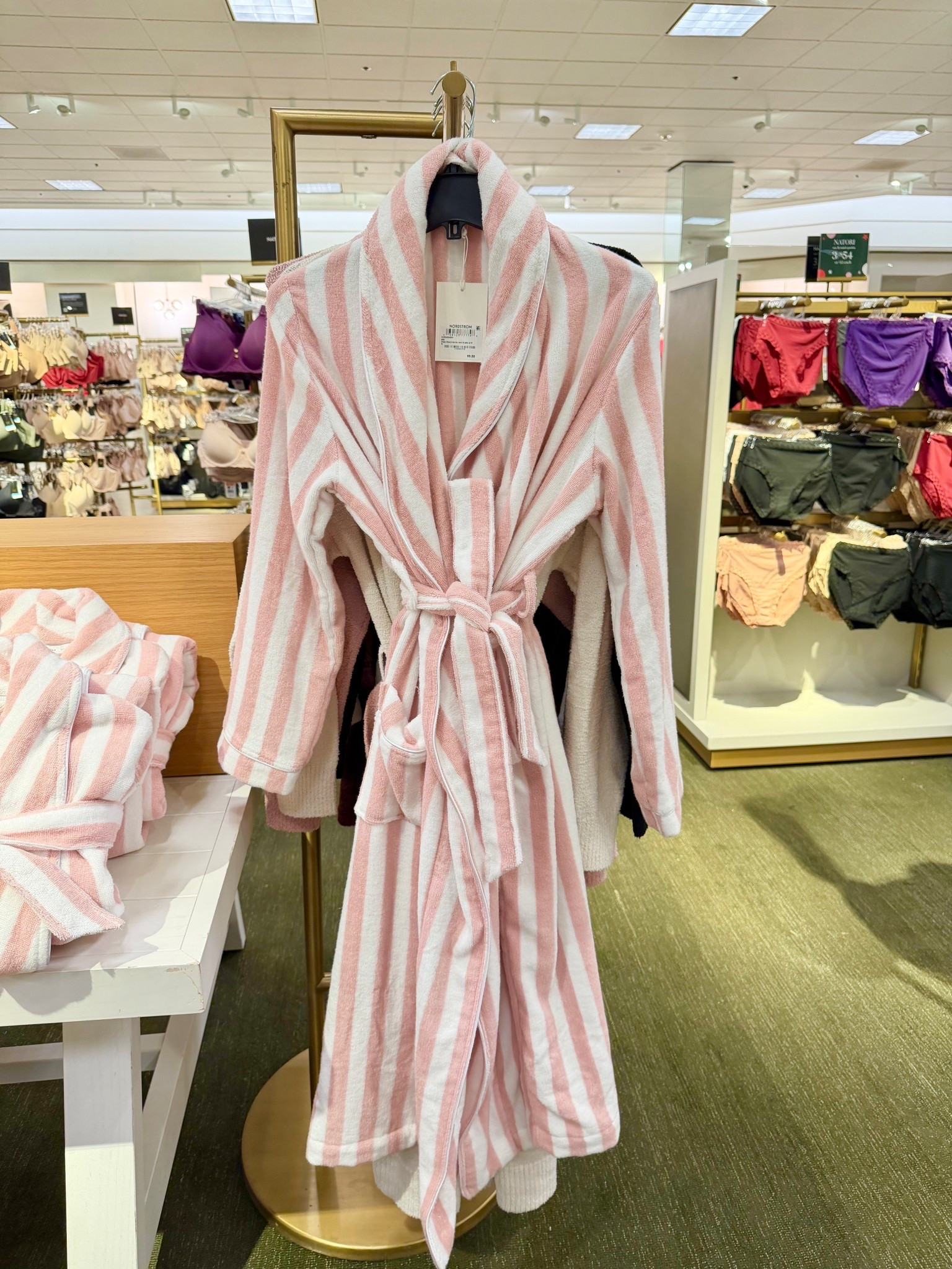 Pink robe 💕