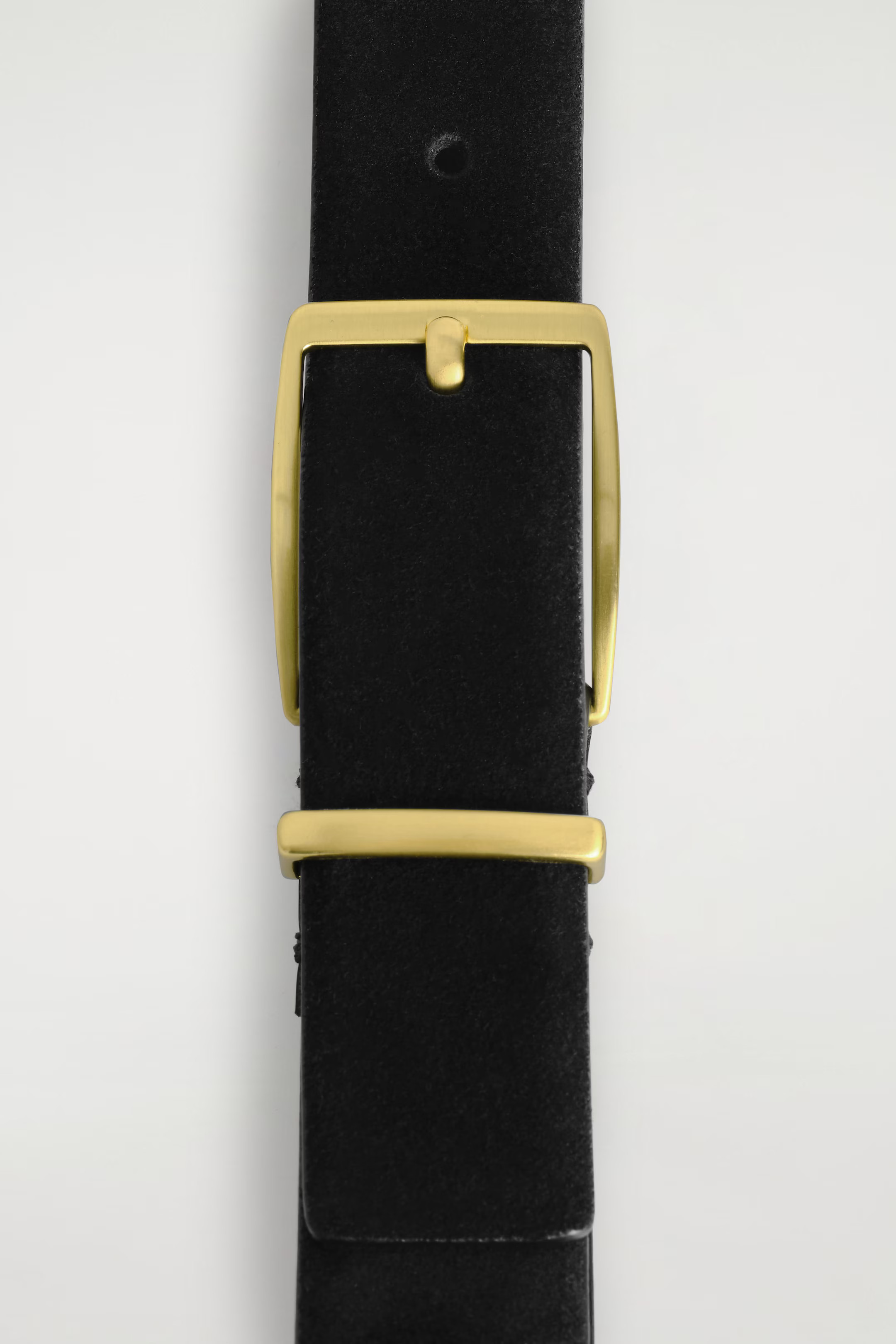 CLASSIC SUEDE BELT - BLACK | COS US | COS (US)