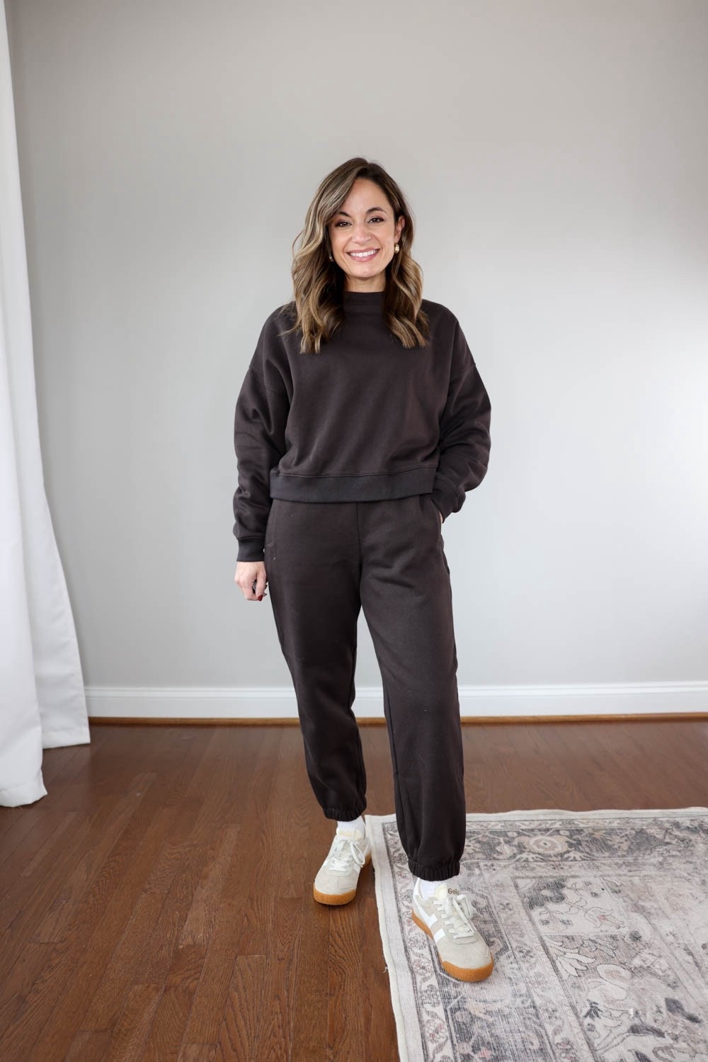 A few matching sets I’ve been wearing lately! 


Gap VintageSoft Joggers: petite xs 
Gap VintageSoft Sweatshirt: petite xs 

My measurements for reference: I’m 4’10” and 105lbs. My bust, waist, and hip measurement is 32”, 24”, and 36”.


#LTKActive #LTKPetite