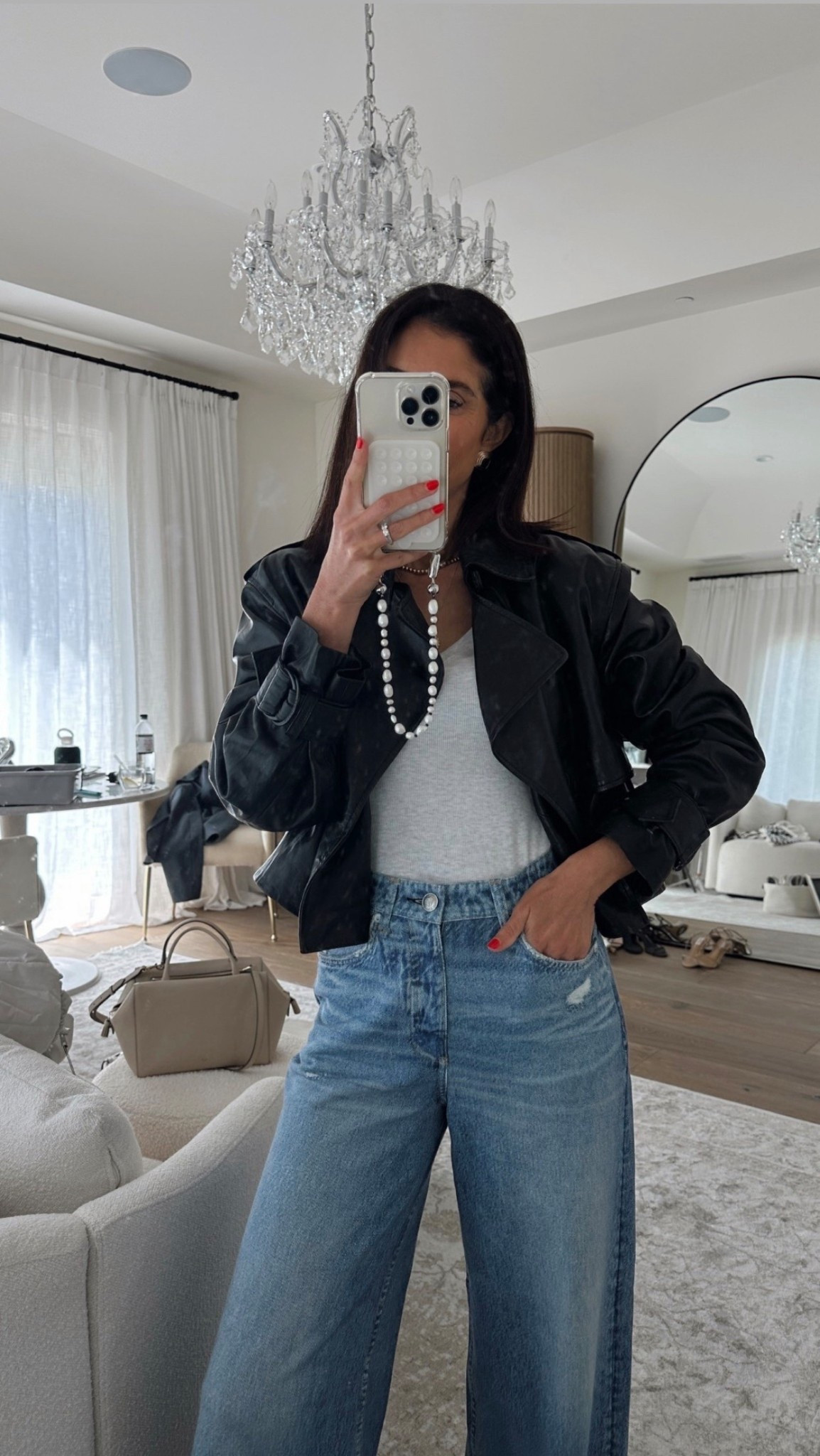 I’m just shy of 5-7” and usually wear a size 25 jeans but sized down to a size 24 for these super comfortable SWEATPANTS jeans. Wearing the size small jacket 
StylinByAylin, Aylin

#LTKSeasonal #LTKgrwm #LTKootd