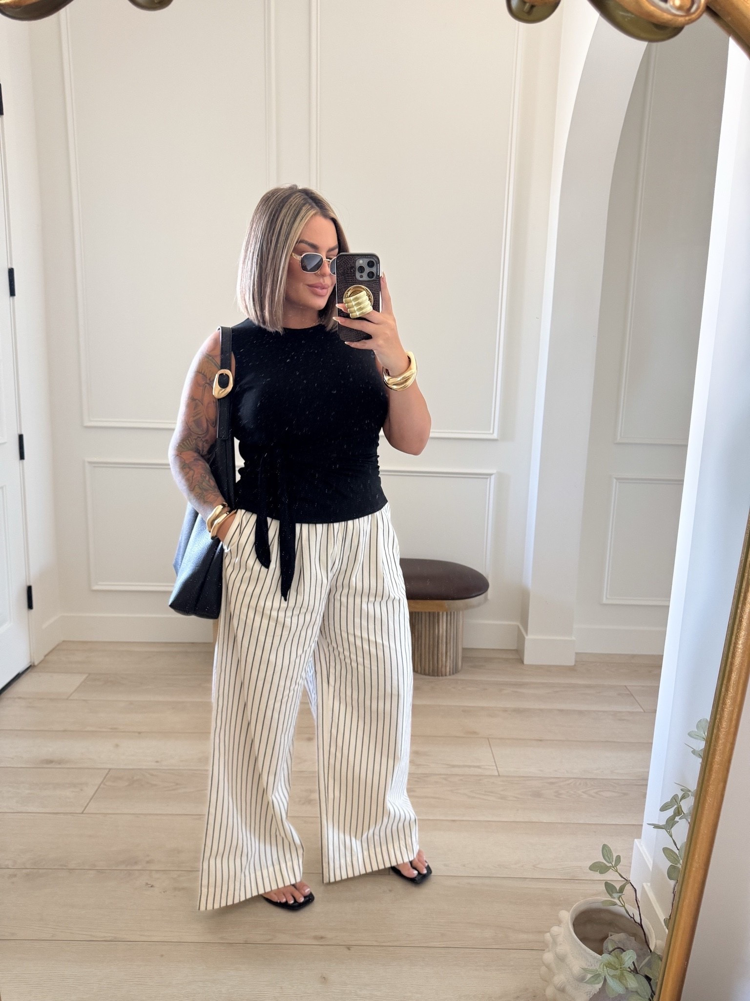 I grabbed this outfit in both colors.
Pants L ( tall girl friendly) if you are under 5’5 don’t buy the pants they will be way too long. 
Top M 

#target #pants #businesscasual

Comment SHOP below to receive a DM with the link to this post on my LTK ⬇ https://liketk.it/6j7iq

https://liketk.it/6j7iq