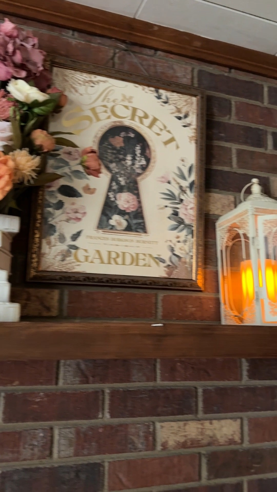 My book inspired mantel based on The Secret Garden. I found this gorgeous framed art at Marshall’s and searched my home for decor to go with it. I linked similar products. 

#mantel #decor #books

#LTKHome #LTKSeasonal