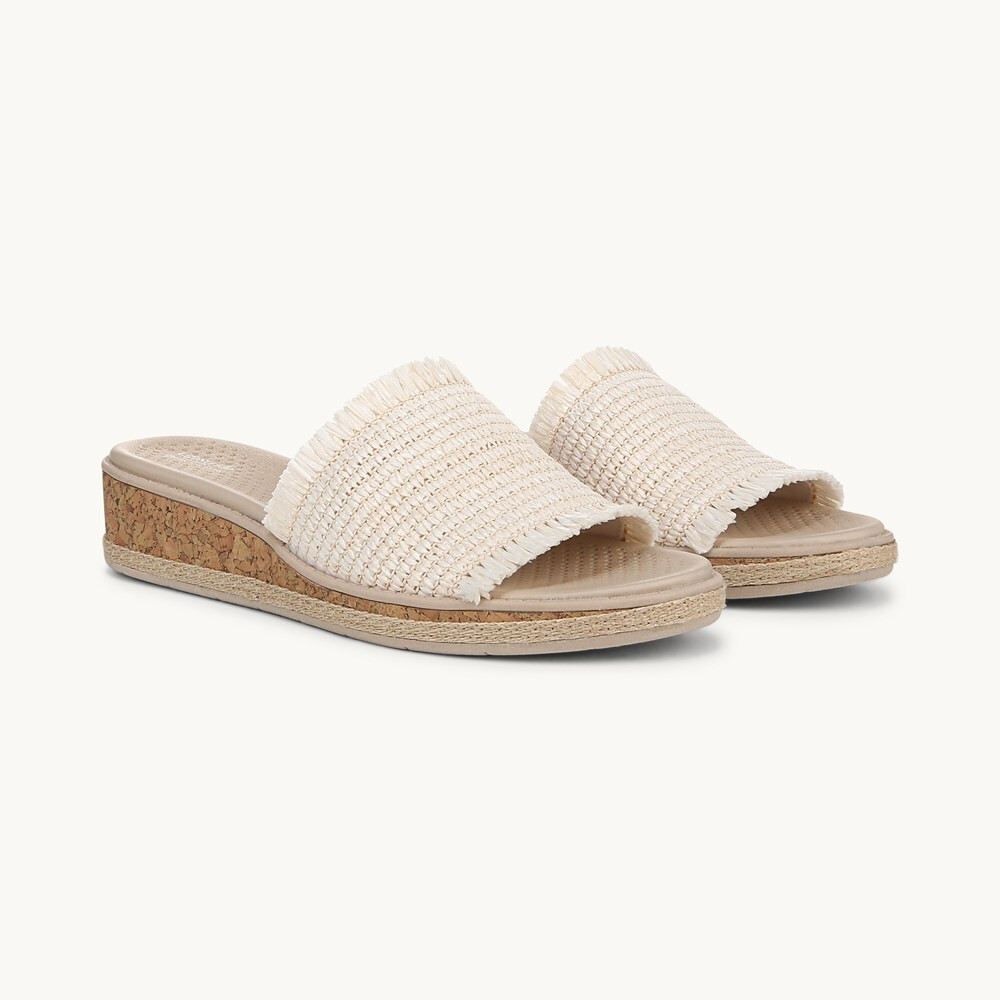 Breezy Wedge Sandal | LIfeStride