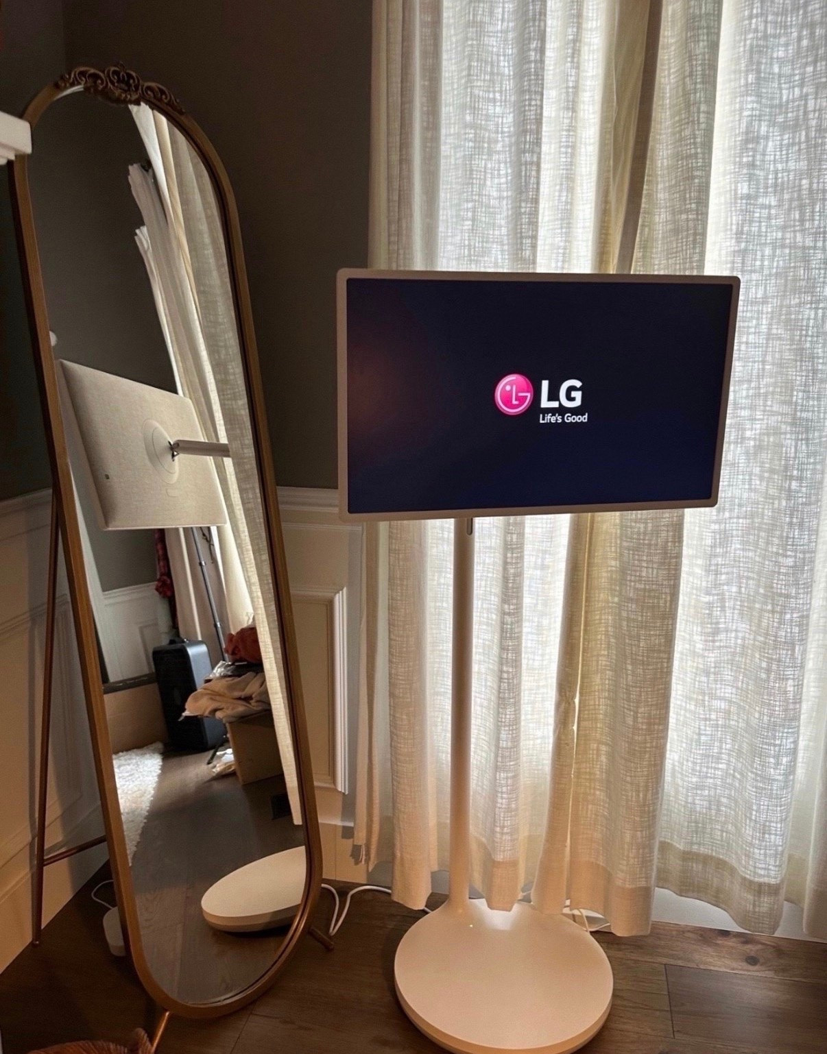 This TV is everything 😍

#LTKmomlife #LTKselfcare #LTKHome