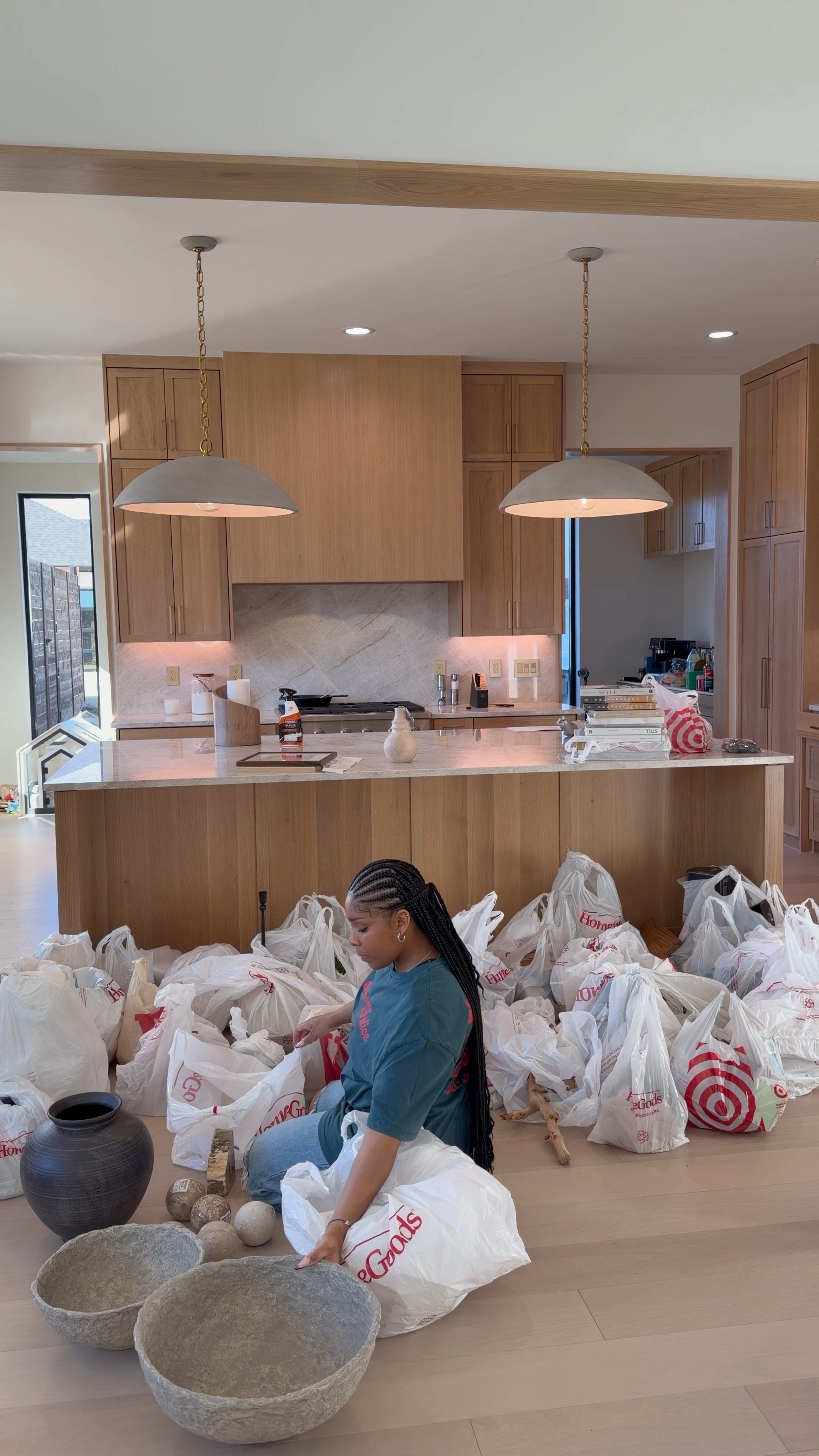 Frames and Console deets ✨

#LTKdayinmylife #LTKHome