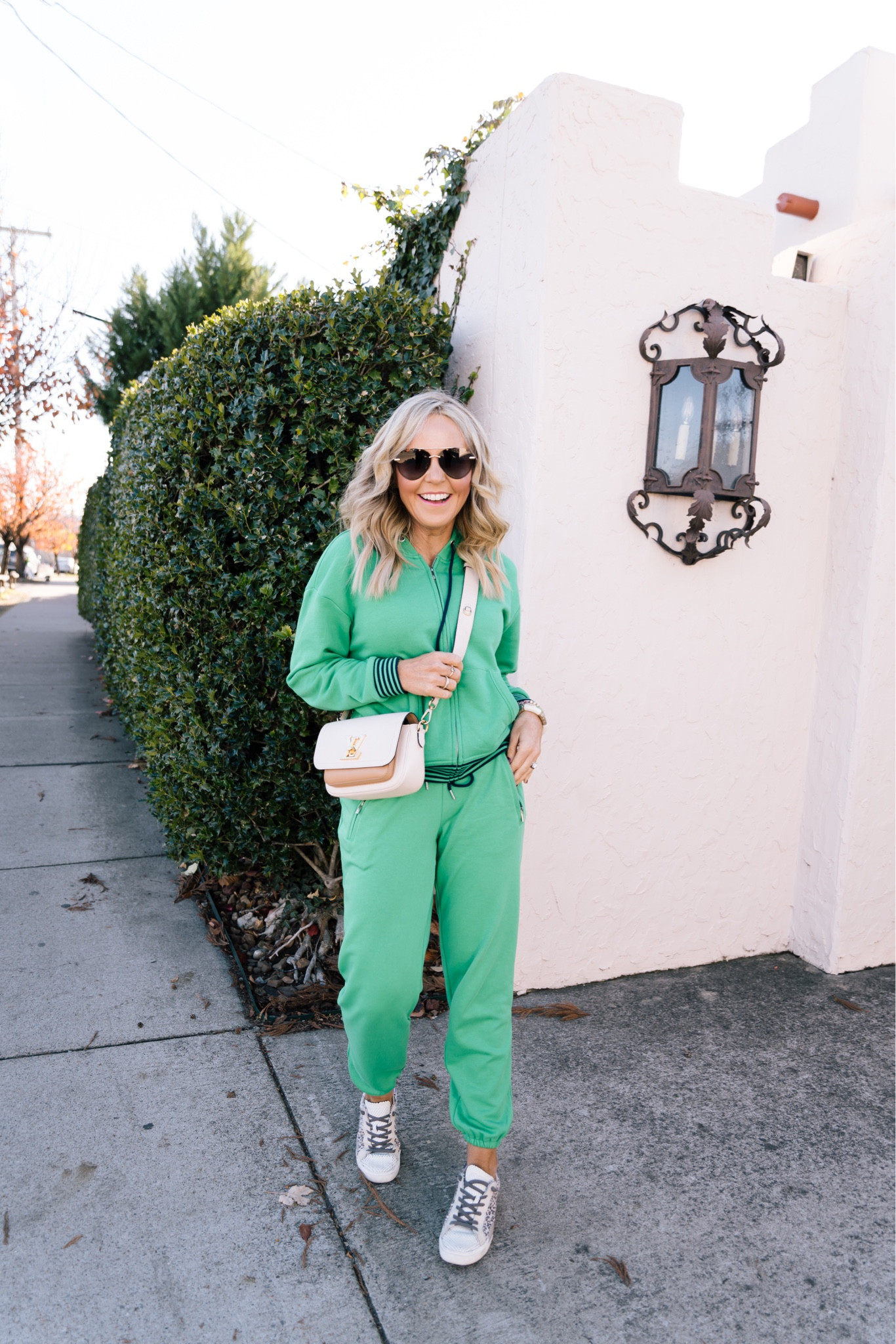 current state: on a mission to find sweatpants that I can make fashionable! thanks @loft for making my dreams a reality | wearing XS in both, shop now 30% off using code TREAT 


#LTKtravel #LTKfit #LTKstyletip