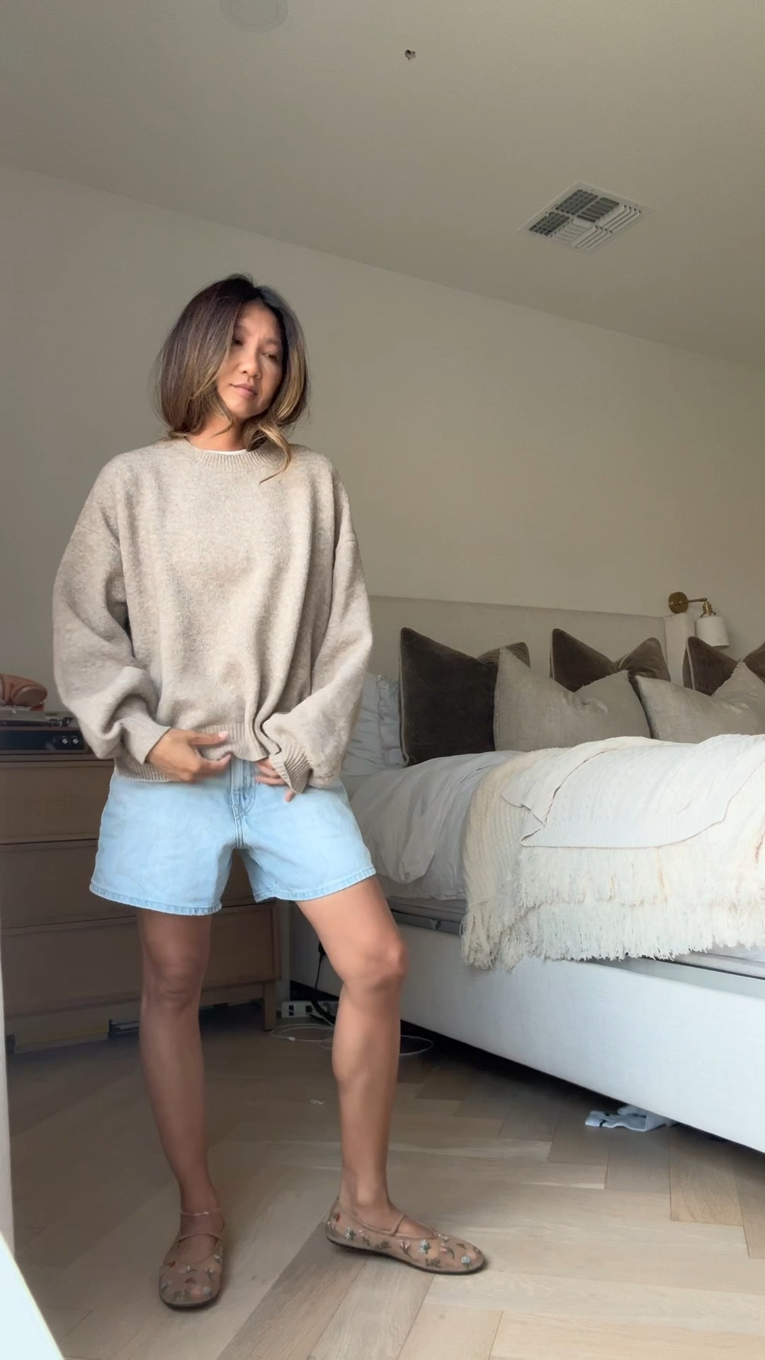 Mom outfit of the day. Headed to a coffee shop to do some work 

#LTKStyleTip #LTKPetite #LTKFindsUnder50