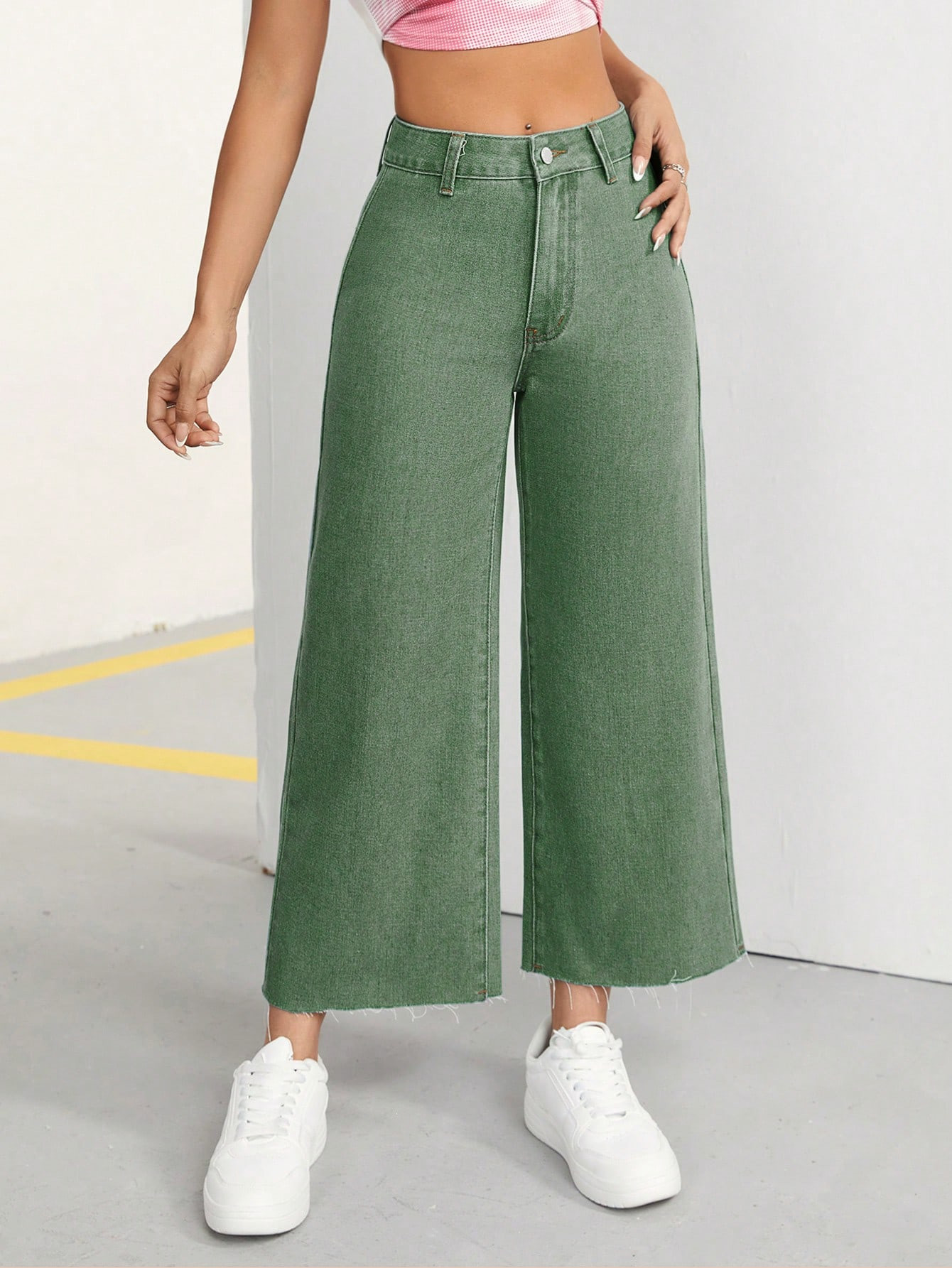 SHEIN PETITE Women's Fashion Casual Versatile Side Pockets Loose Flare Leg Jeans | SHEIN