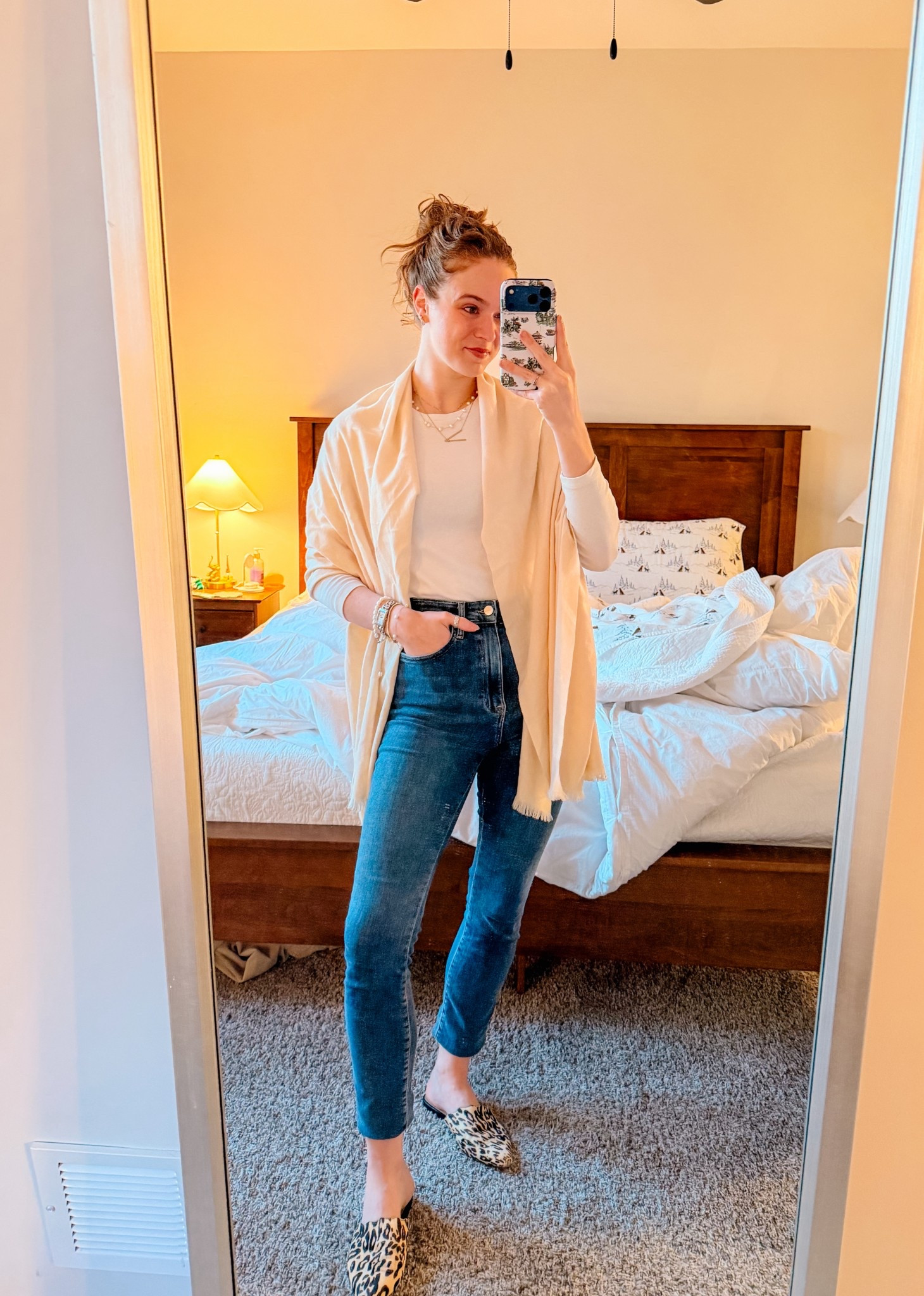 Simple layered outfit today!! 🤍 I love the look of a big open pashmina with jeans - so chic!! 

#LTKootd