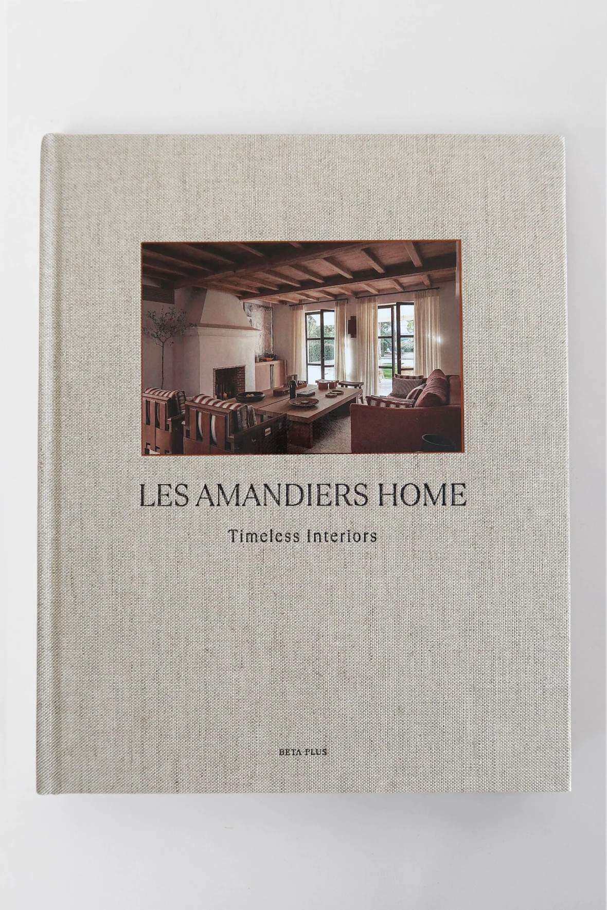 Les Amandiers Home: Timeless Interiors | THELIFESTYLEDCO