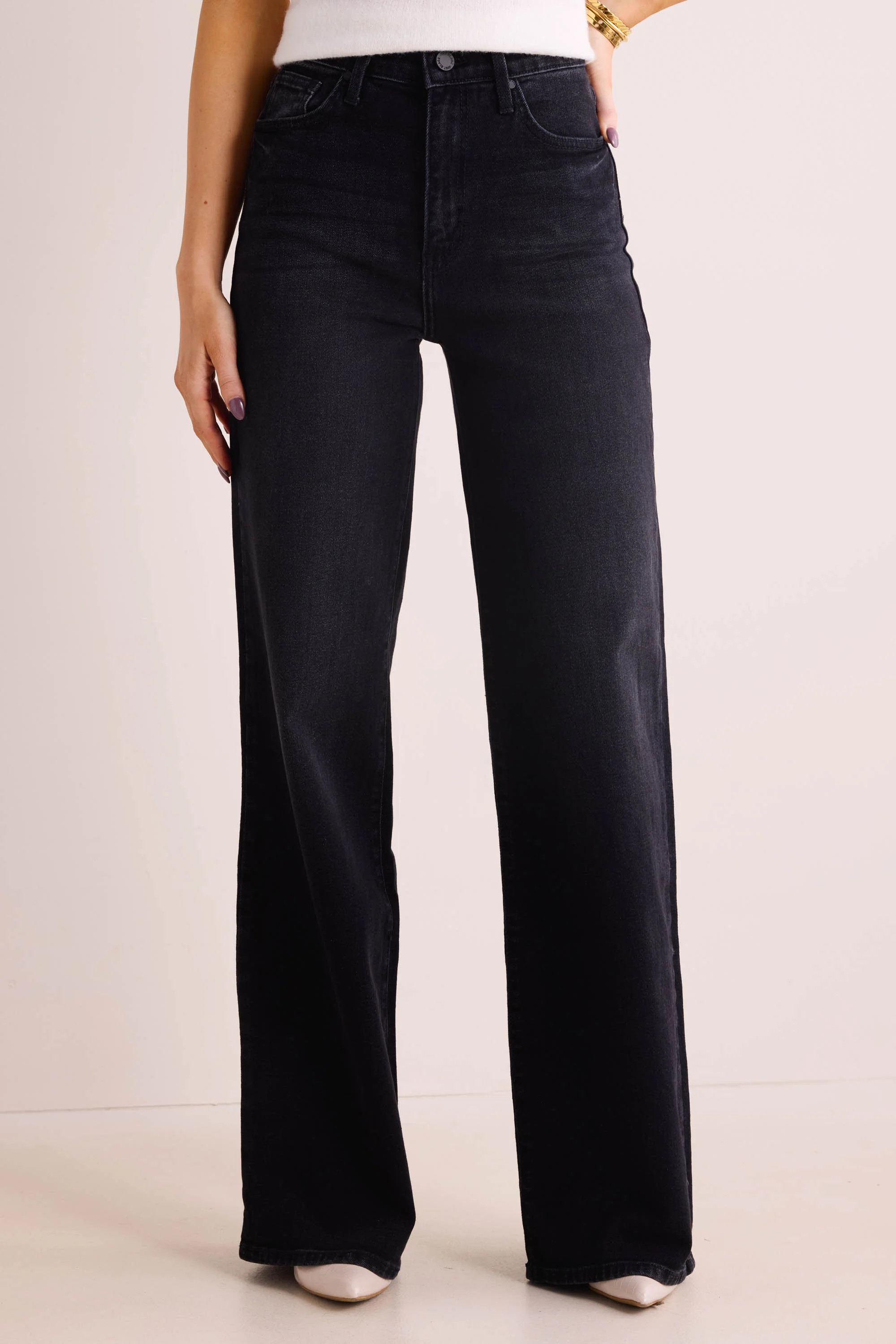 Leslie Jeans- Black | Avara