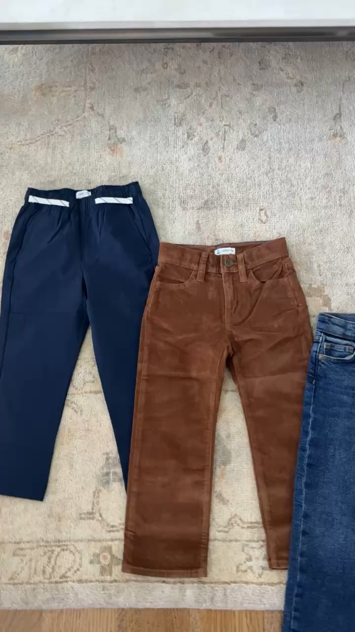 Kids pants on sale now!

J crew factory, j crew, j crew factory sale, kids clothing, kids sale, toddler boys, boy
Mom, grace white