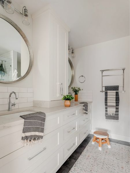 Primary Bathroom Styling

#LTKhome #LTKstyletip