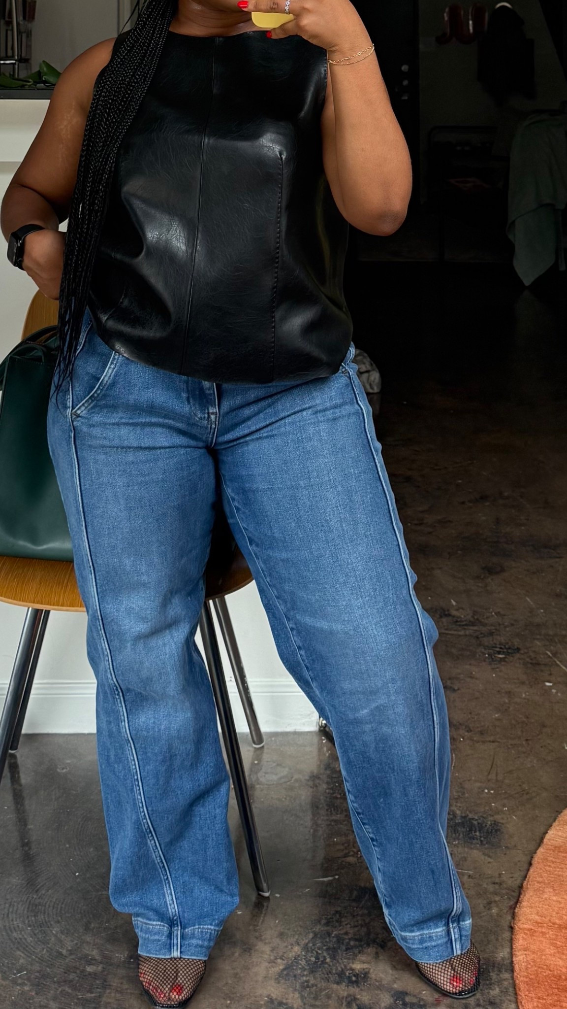 Maxwell jeans 

#LTKFindsUnder100 #LTKPetite #LTKStyleTip