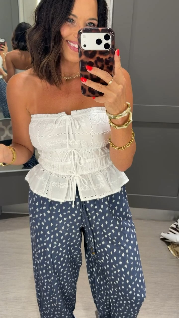 This combo is giving boutique vibes without the boutique price 🤍

The eyelet top + flowy printed pants are such a cute vacation outfit or summer dinner look.

Size XS
5’3 for reference

#targetstyle #targetfinds #targetfashion #summeroutfit #vacationstyle #resortwear #affordablefashion #ltkstyle #targetnewarrivals