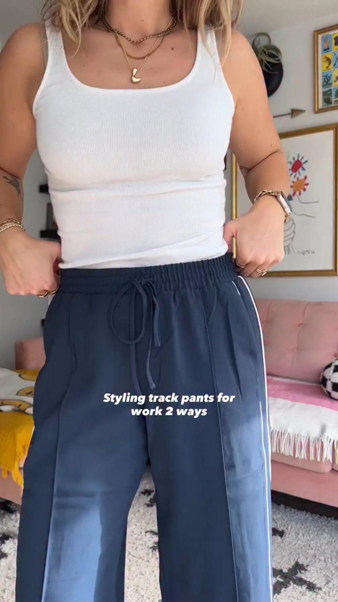 2 ways to style track pants for work! 
I am in size S regular in the pants and they’re a perfectttt fit! I’m 5’4” for reference and usually 27 in Abercrombie jeans

Blazer is thrifted and very old! Tried to find similars 