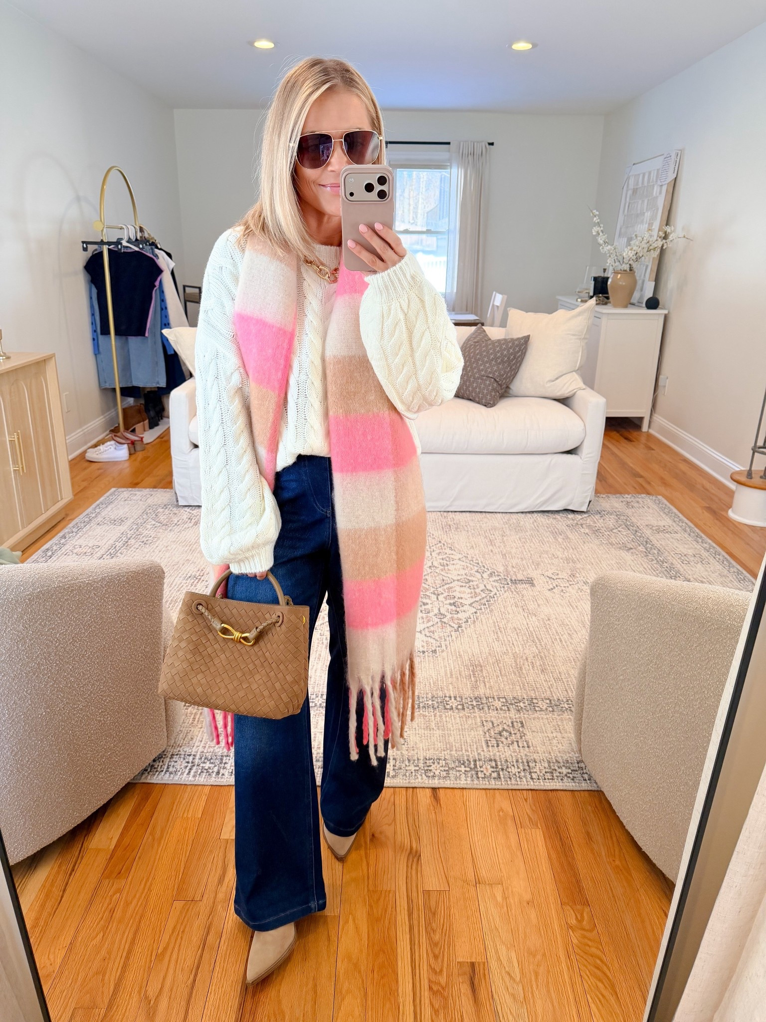 How cute is this simple Amazon outfit for spring! I added this pink scarf for a fun pop of color and these jeans are actually just like the sweatpants jeans! Stretchy waist and super comfortable 👏


Amazon finds, Amazon fashion, Amazon outfit idea, spring outfits, spring style, petite style, midsize fashion

#LTKPetite #LTKootd #LTKMidsize