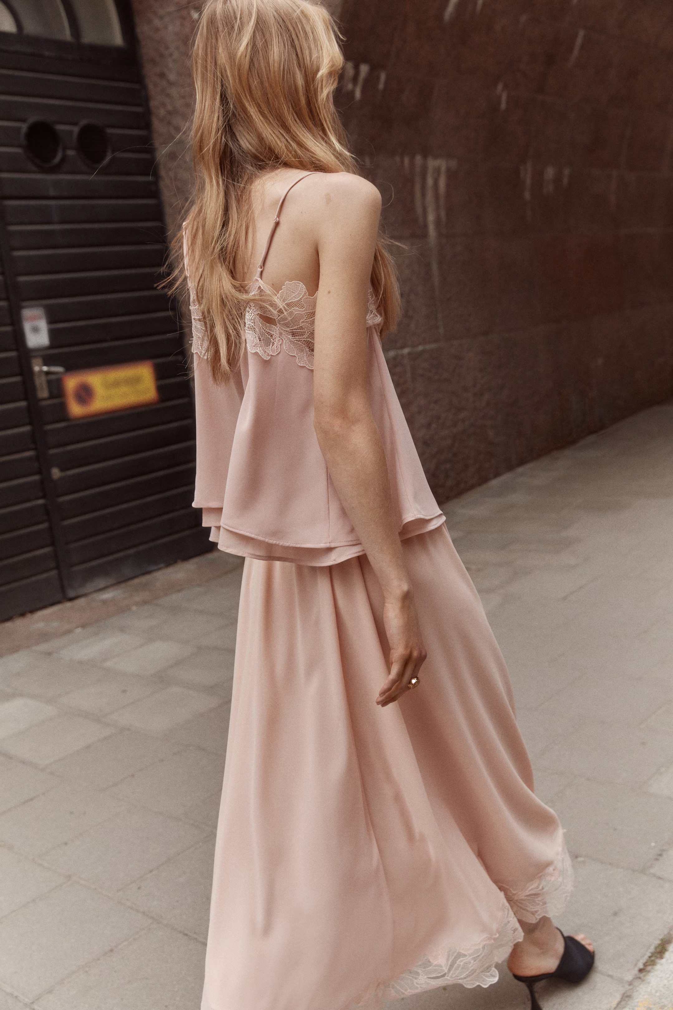 Gonna in chiffon con bordo in pizzo | H&M (FR, IT, ES, PT, BE)