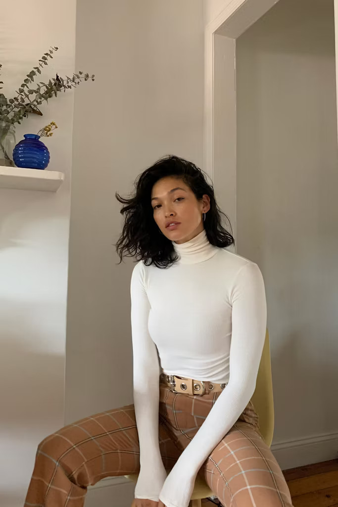 UO Amelie Long Sleeve Turtleneck Top | Urban Outfitters (US and RoW)