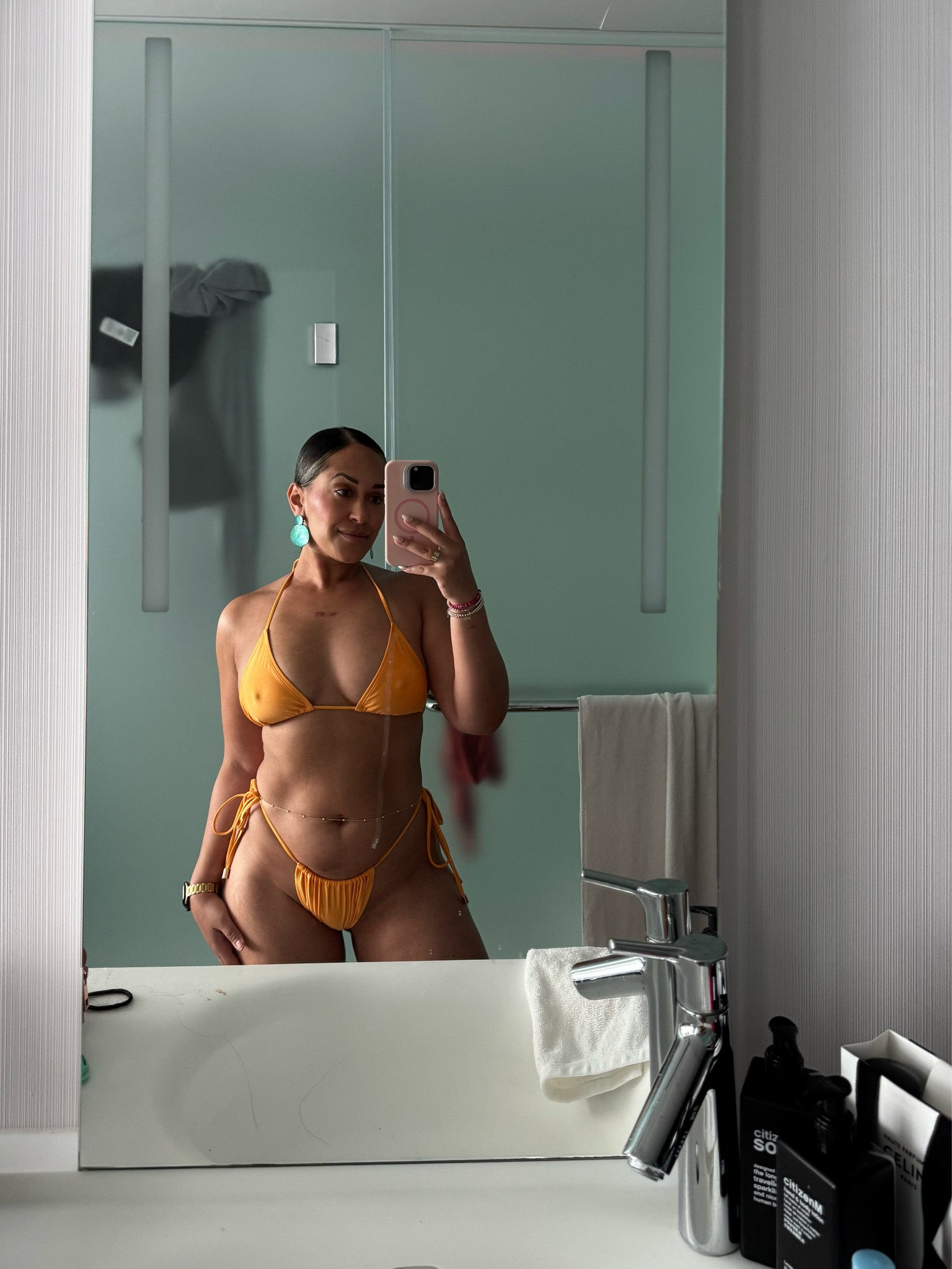 🐚☀️🧡

#LTKBeauty #LTKFindsUnder50 #LTKSwim