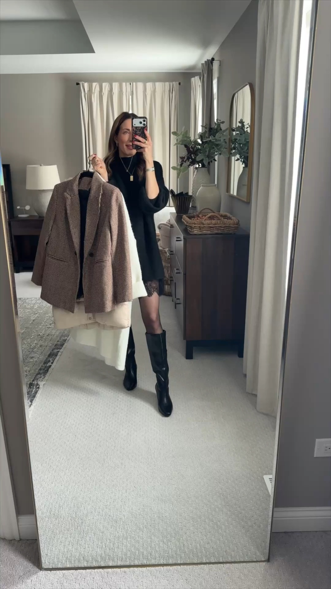 Easy winter outfit ideas that are mom approved!

#LTKootd #LTKmomlife