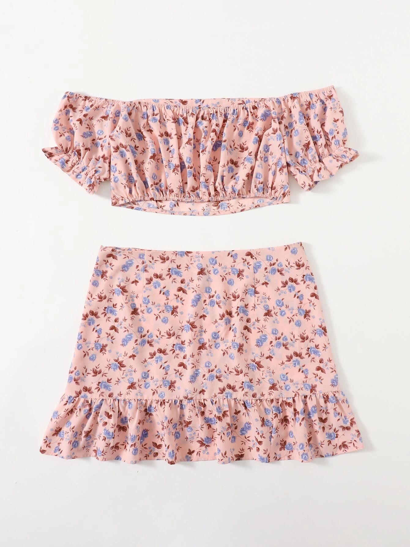 Plus Floral Print Crop Top & Ruffle Hem Skirt | SHEIN