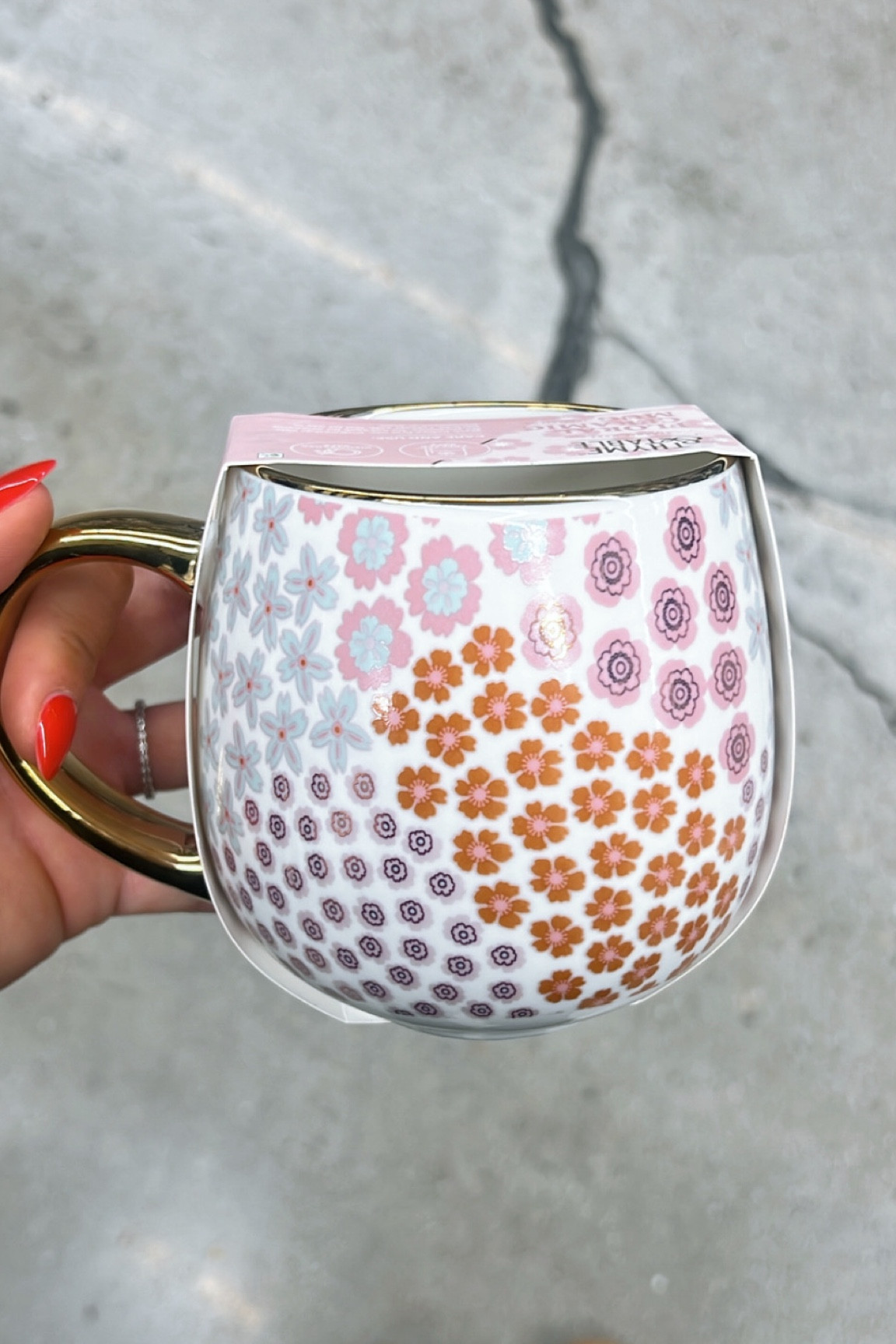 This coffee mug is anthropology inspired is so freaking g cute 🥰🩷


#LTK shopLTK #cute #walmart #walmartfind #$5 #sogood 

#LTKhome