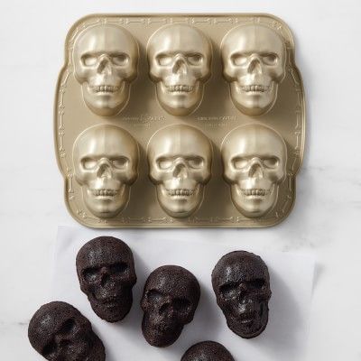 Nordic Ware Nonstick Cast Aluminum Skull Cakelet Pan | Williams-Sonoma