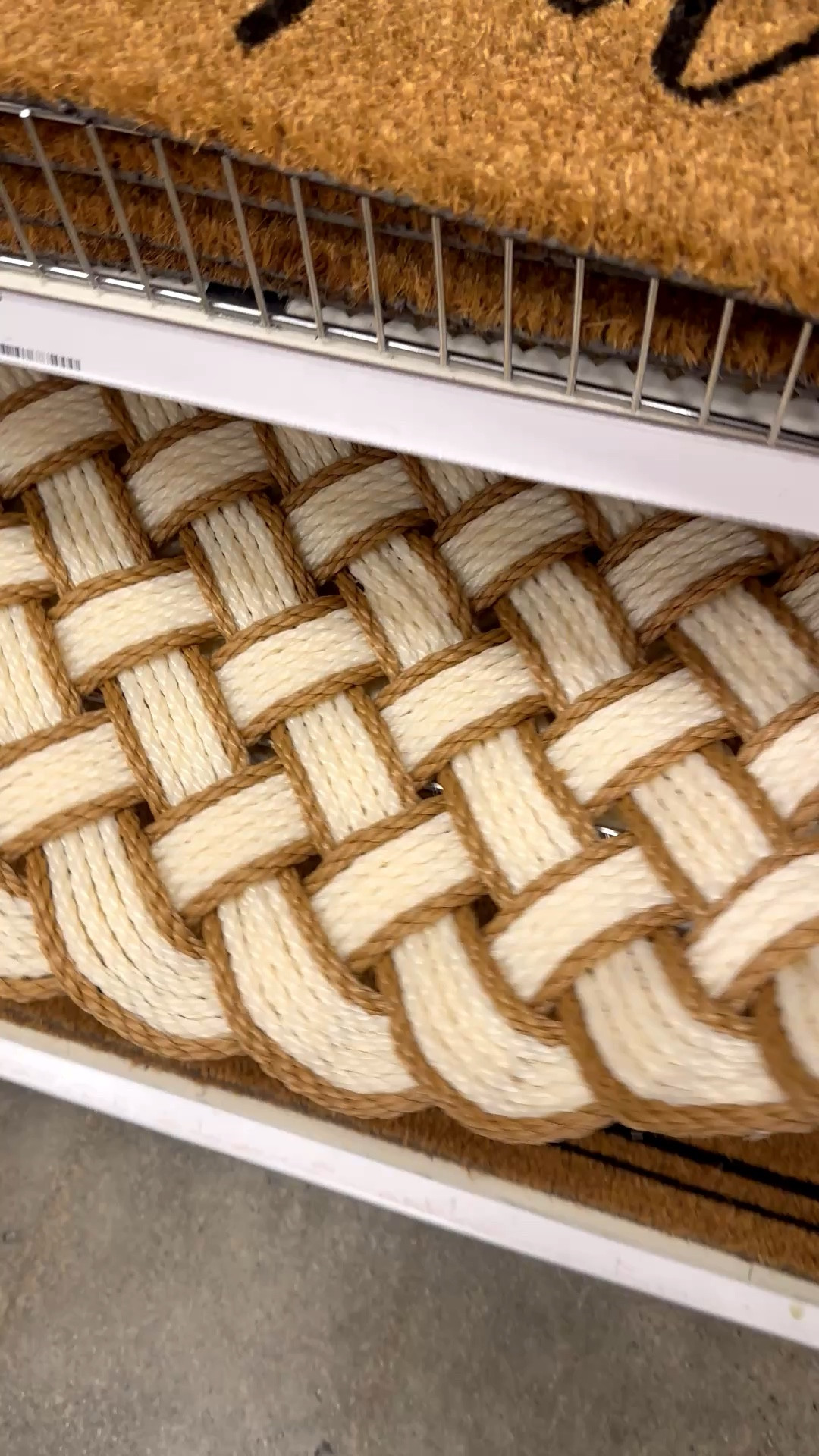 I just bought the most prettiest coastal looking doormat at target for the summer! Very durable sturdy material!

Comment “SHOP” for the link 🤍
I didn’t expect a doormat to make my entry feel this elevated… but this one? It’s giving coastal boutique hotel energy.

This woven lovers’ knot design looks so high-end, but it’s actually super durable (like, real-life traffic approved). It hides dirt, stays in place, and instantly makes your front door feel styled — not just functional.

It’s one of those small upgrades that makes your whole home feel more put together… and I may or may not have stood on it for way too long in the store 😌

If you’re going for that clean, coastal, effortless look — this is it.

#coastalhome #ltkhome #entrywaystyle #targetfinds #neutraldecor

#LTKHome