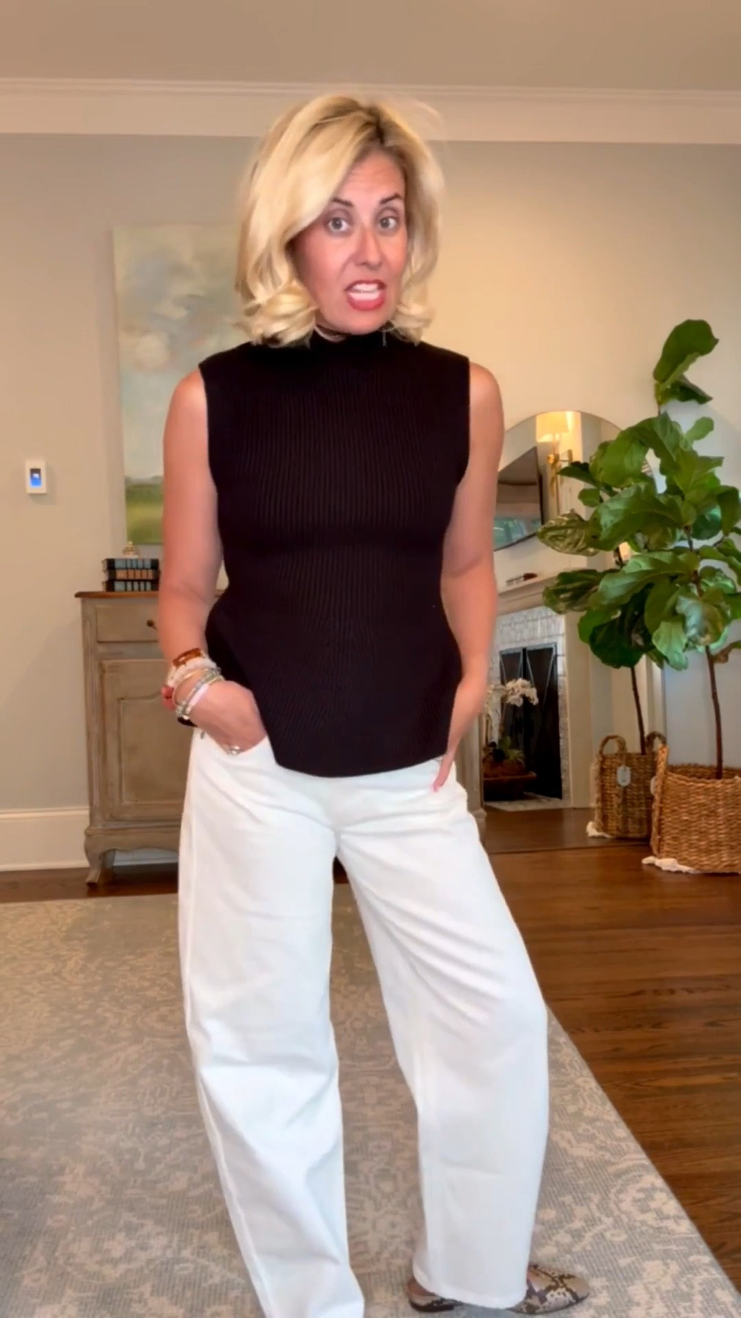 OOTD… mix and match approved!! 

Top - xs
Jeans - 25 (size down)
Shoes - 8 tts 

#LTKSeasonal #LTKstorytime #LTKOver40