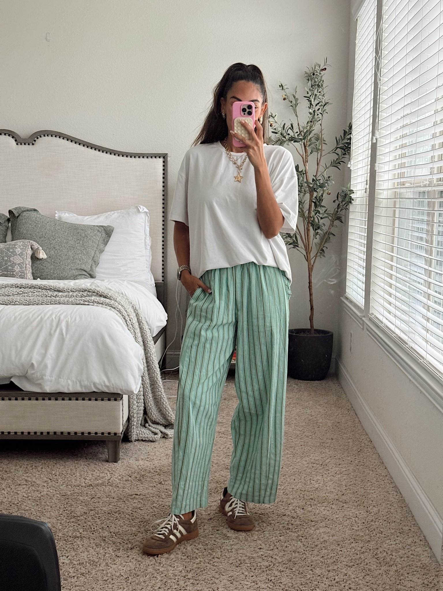 Large top
Medium pants

#LTKmomlife