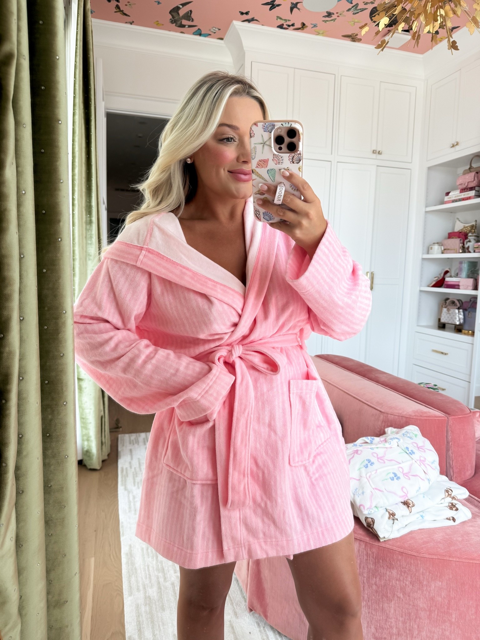 So cozy & so cute!

#LTKgrwm #LTKmomlife #LTKselfcare