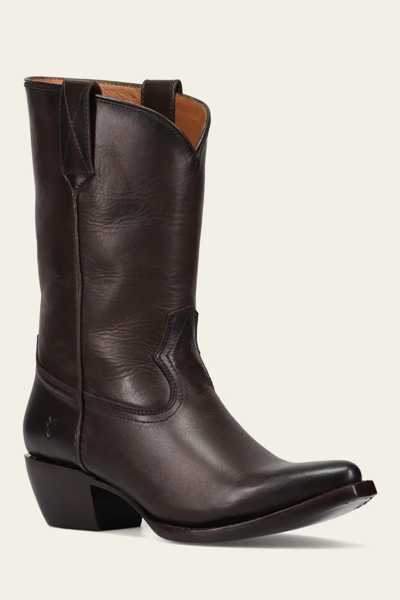 Women's Chocolate Sacha Mid Pull On Boots | The Frye Company | FRYE