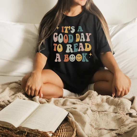 Its A Good Day to Read Shirt Bookish Shirt Book Sweatshirt - Etsy | Etsy (US)