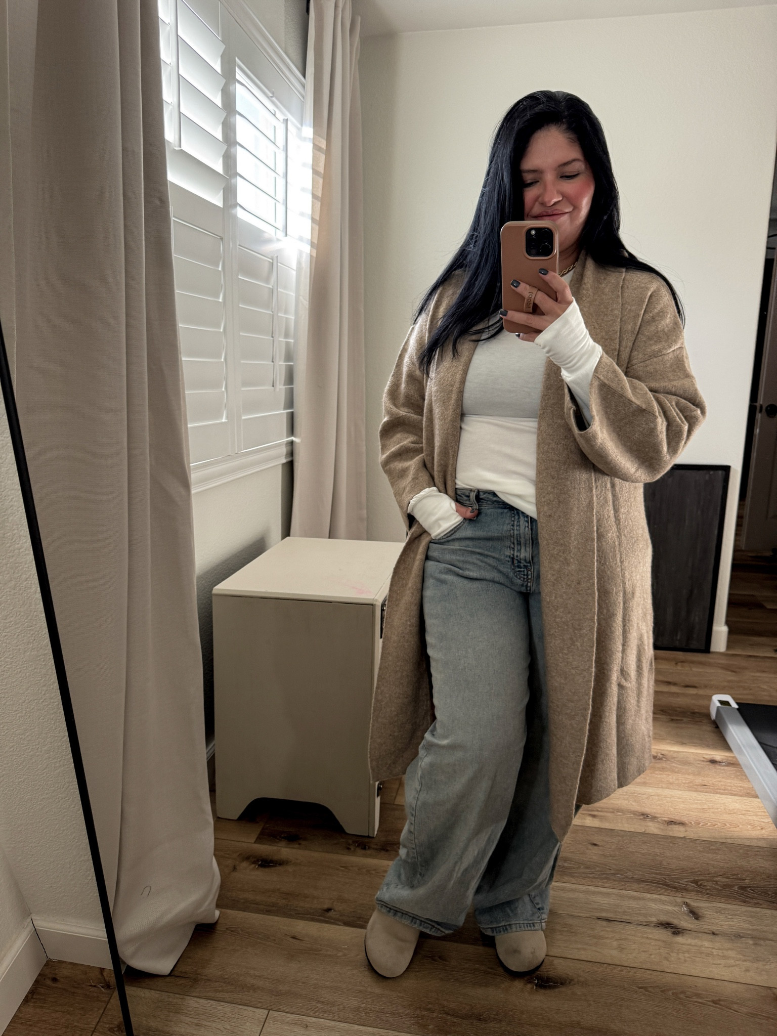 Postpartum comfy outfit //: love this long cardigan. I’m in a large

#LTKStyleTip #LTKShoeCrush #LTKSaleAlert