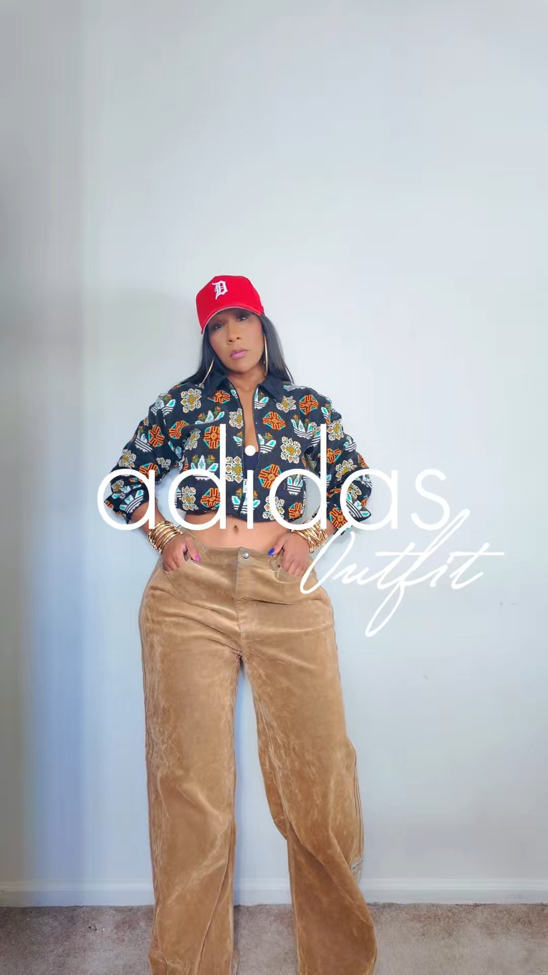 Y’all saw a snippet of these pants yesterday but here they are 😍

I'm 5’7 180lbs 
Top: XS
Pants: 34/32

#LTKMidsize #LTKStyleTip #LTKActive