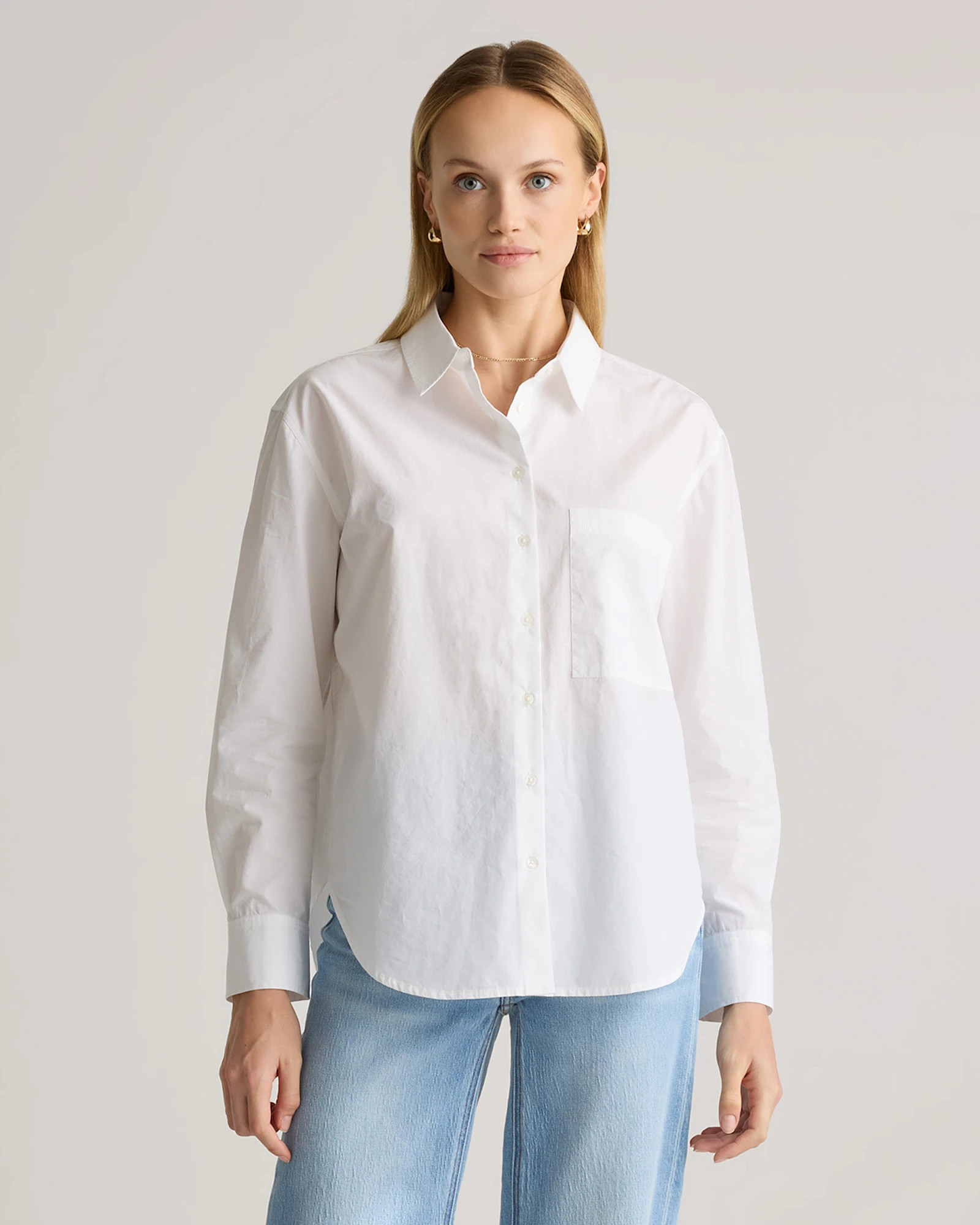 Quince | Women's Poplin Long Sleeve Boyfriend Shirt in Black, Size Medium, Organic Cotton | Quince